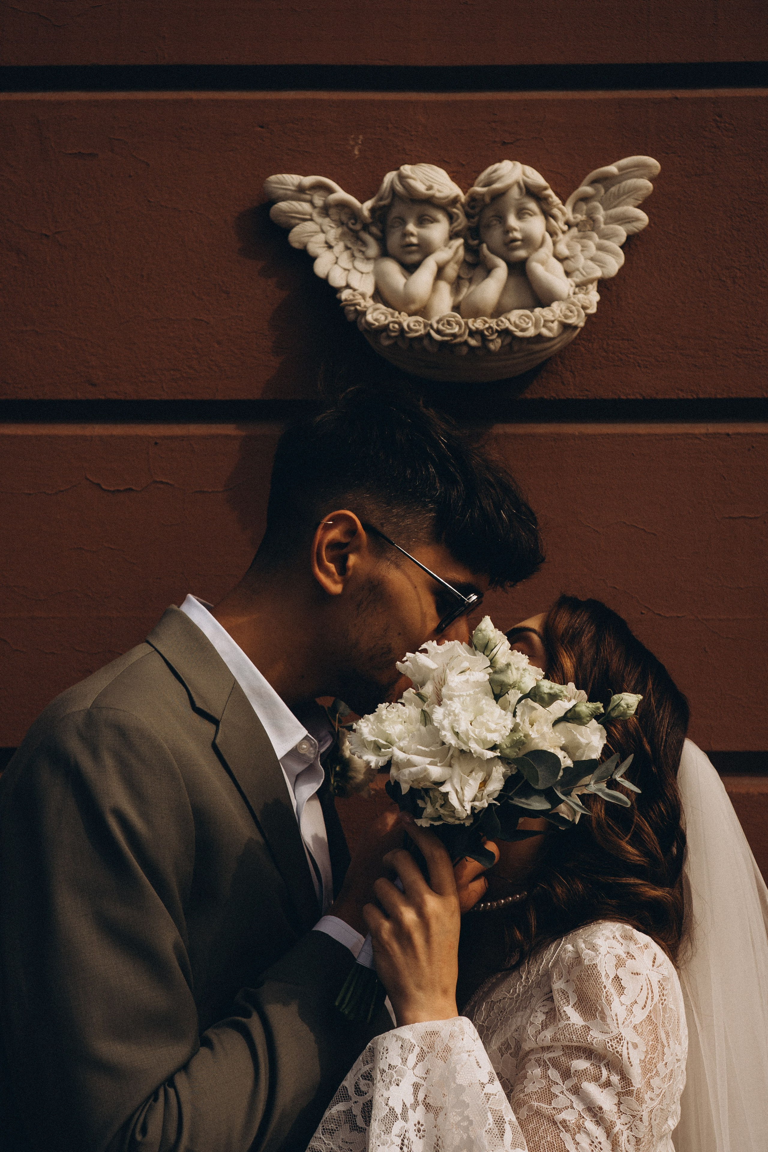 СВАДЕБНАЯ ПРОГУЛКА ВОЗЕ ИСАИКЕВСКОГО СОБОРА АСТОРИИ И ЗАКОНОДАЛЕТНОГО СОБРАНИЯ. Профессиональный фотограф, Санкт-Петербург — Виктория Богомолова