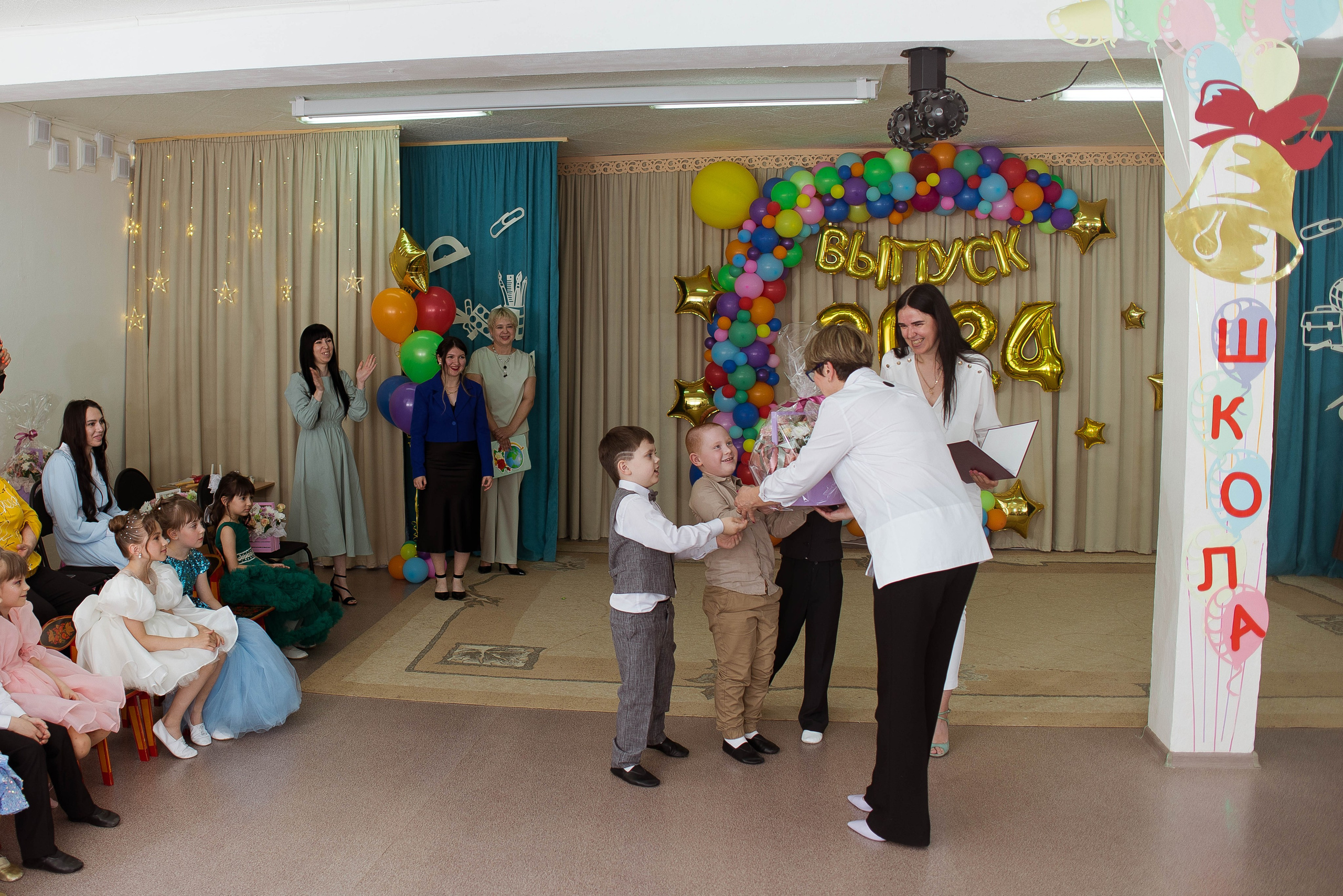 Утренники и выпускные в детском саду. Свадебный и семейный фотограф Яна Стражева. Волгоград, Москва