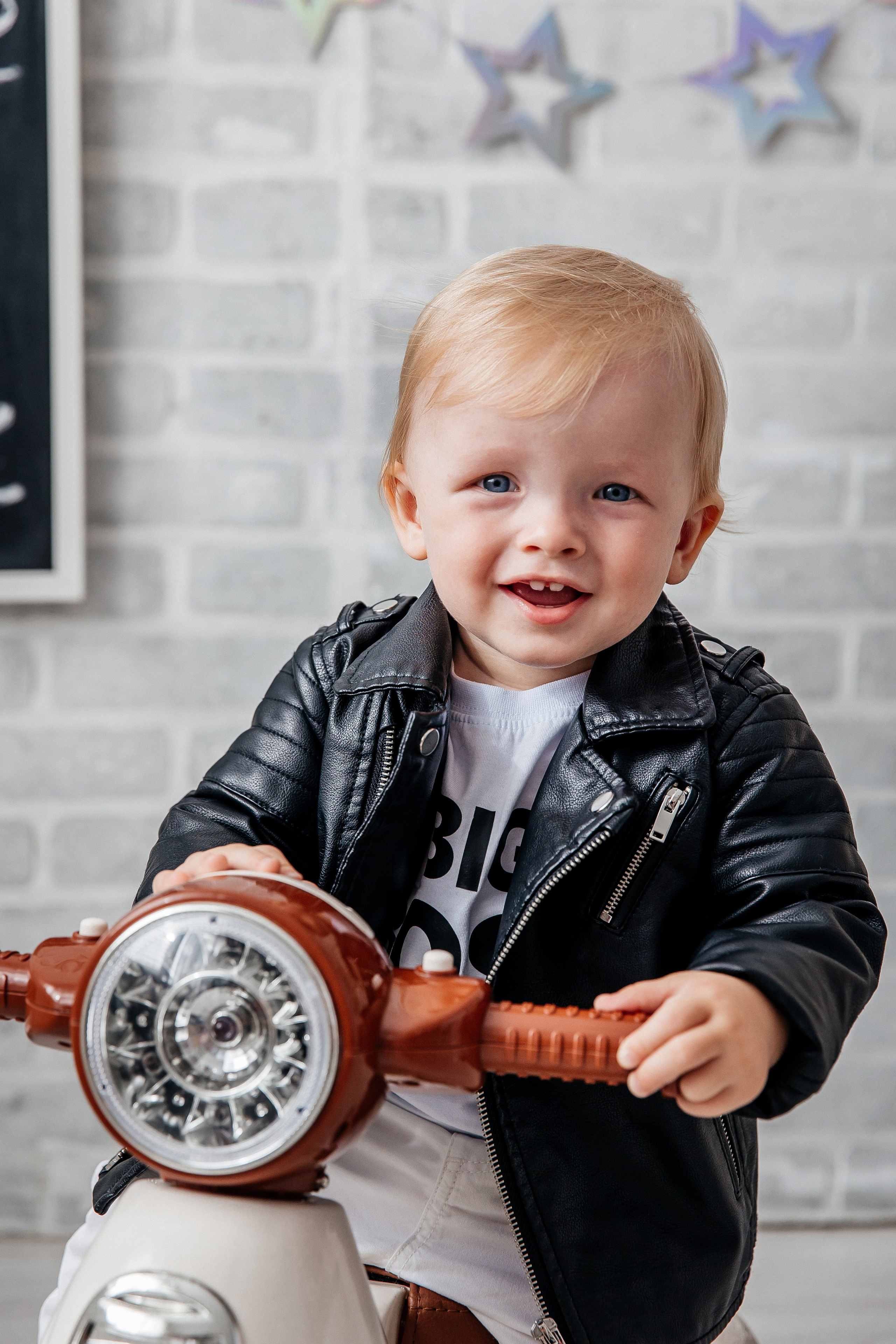 Мотоцикл. Детский фотограф, выпускные альбомы в Нижнем Новгороде Бодягина Мария