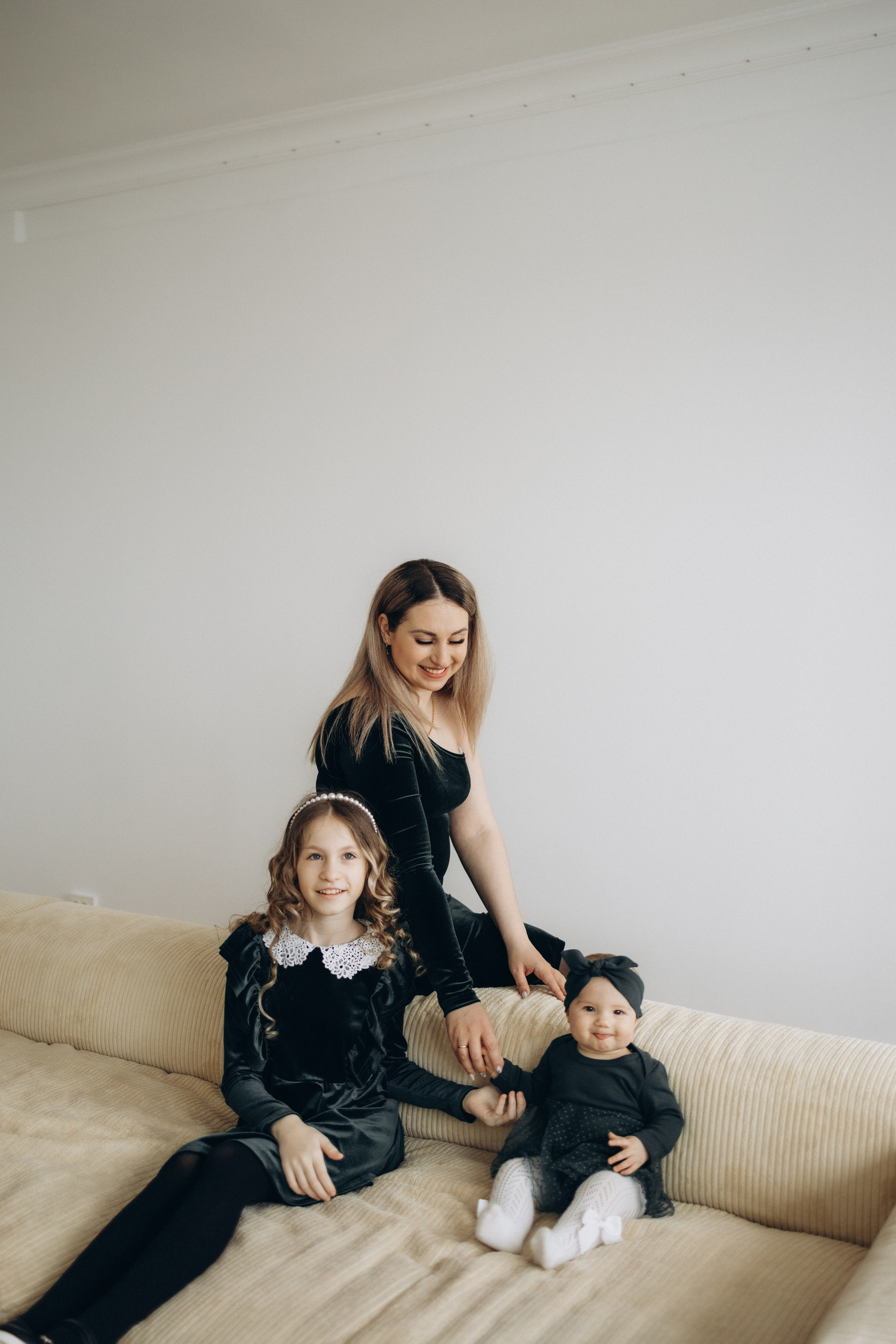 Студийная семейная фотосъемка (6.04.2025) г. Обнинск (Калужская обл.). Надежда Стар семейный и церковный фотограф в Жукове и Калужской области