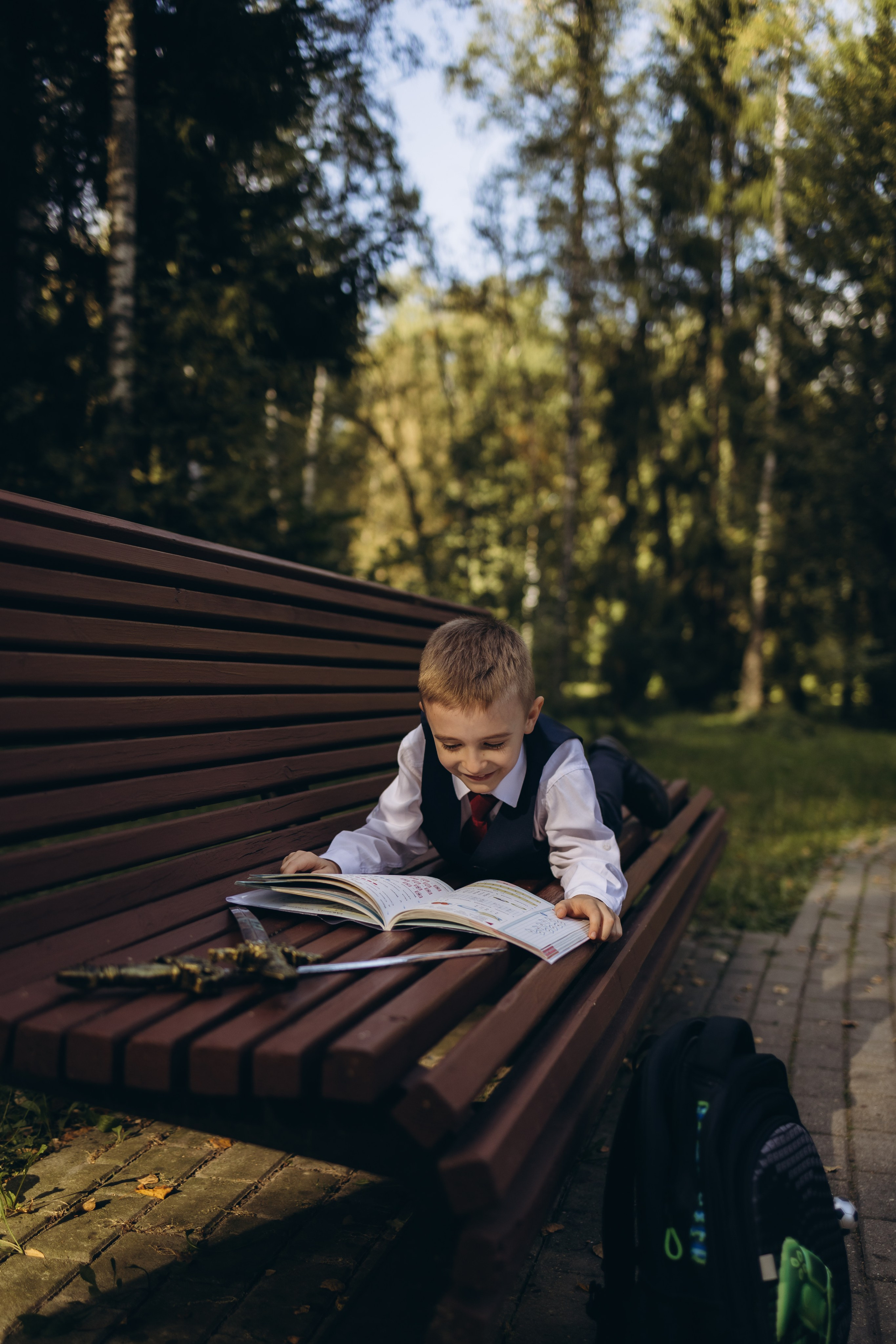 Первая школьная фотография Димули (1.09.2025 г.) г. Обнинск (Калужская обл.). Надежда Стар семейный и церковный фотограф в Жукове и Калужской области