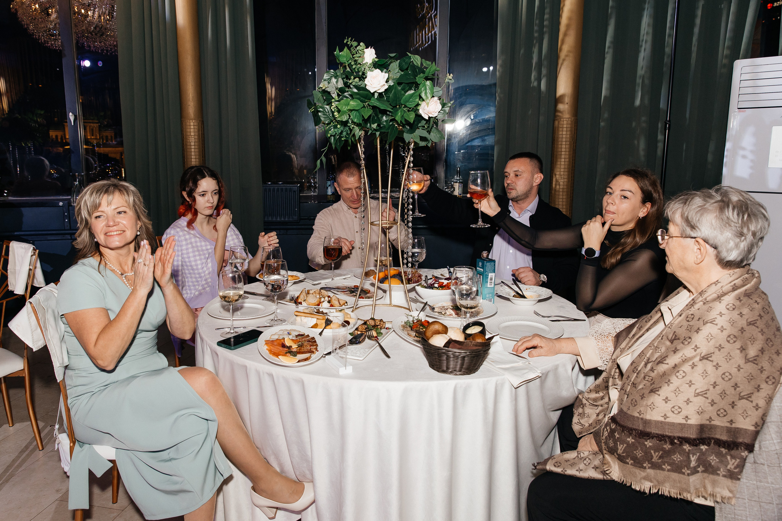 Асаад и Виктория. Свадебный и репортажный фотограф в Санкт-Петербурге Николай Голованов