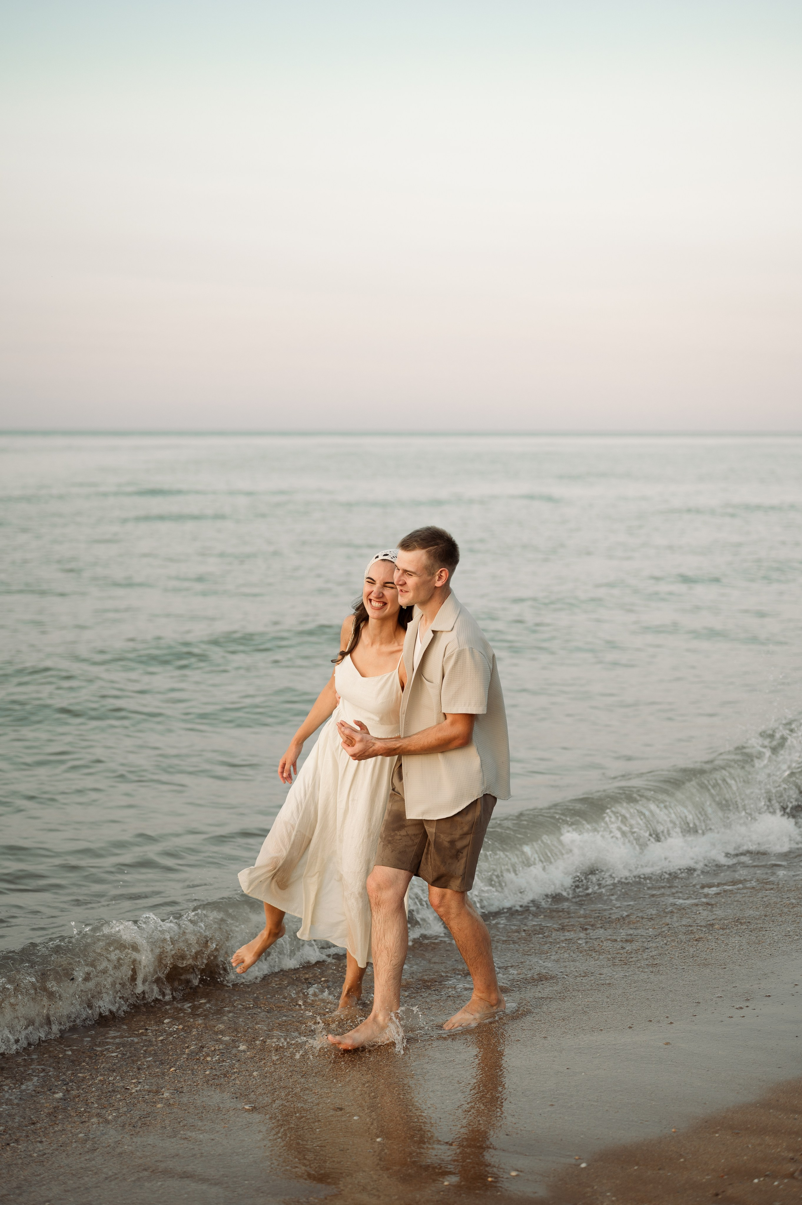 Предсвадебная съёмка на море🌊. Свадебный и семейный фотограф в Краснодаре Алина Мельник