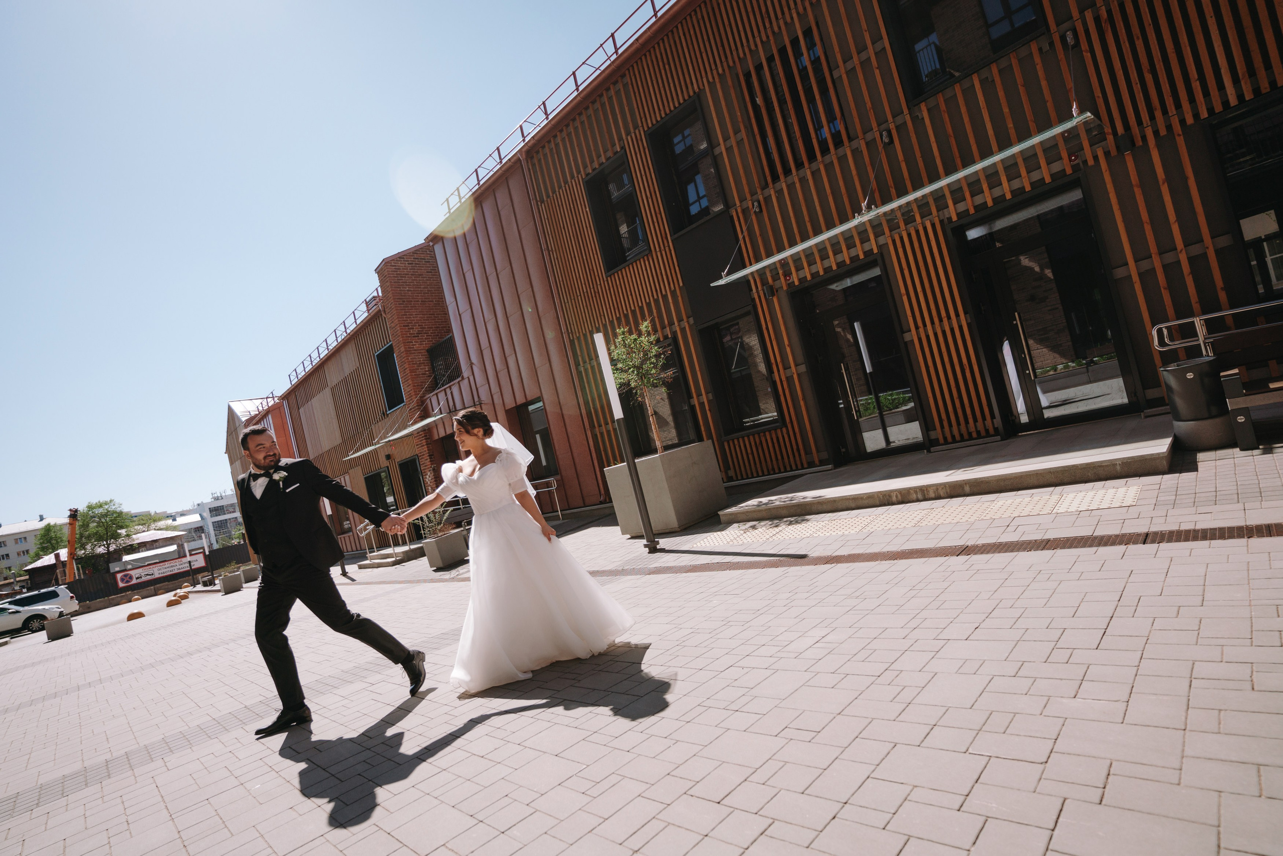 Свадебная фотосессия Радика и Дианы — Уфа, Nesterov Plaza, ЖК Империал, Президент Отель, шатёр М5