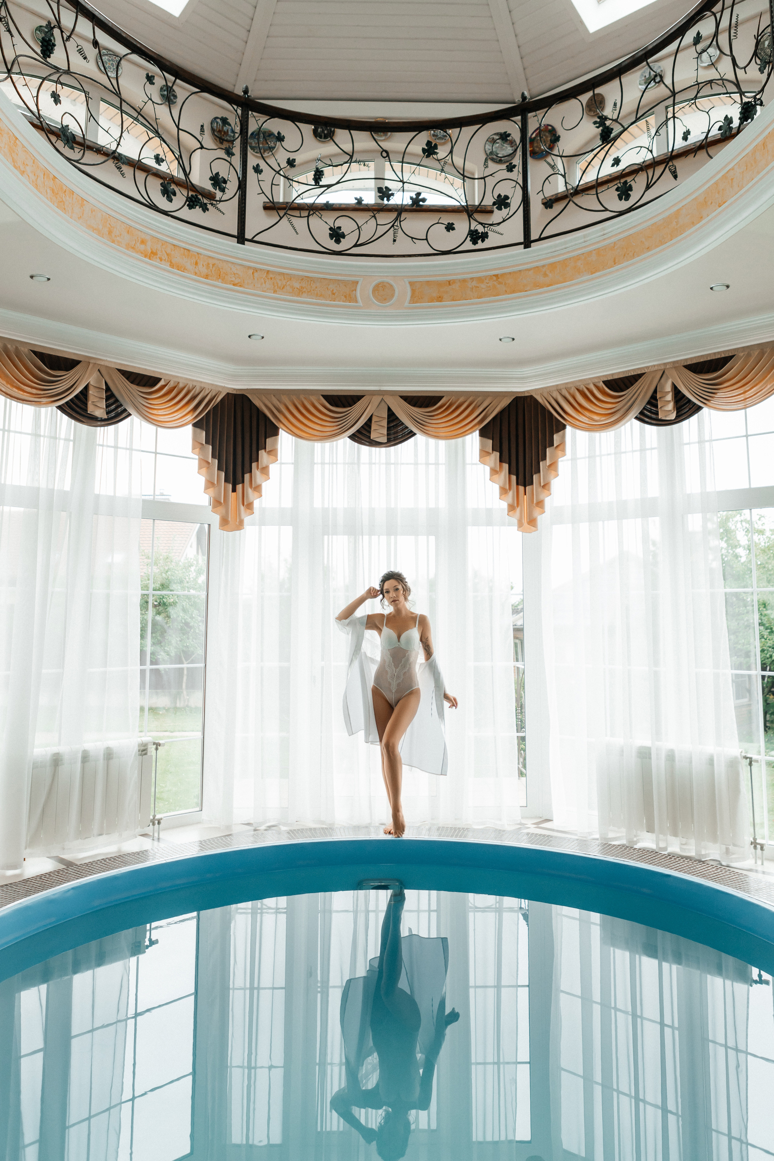 Свадебная фотосессия в загородном доме