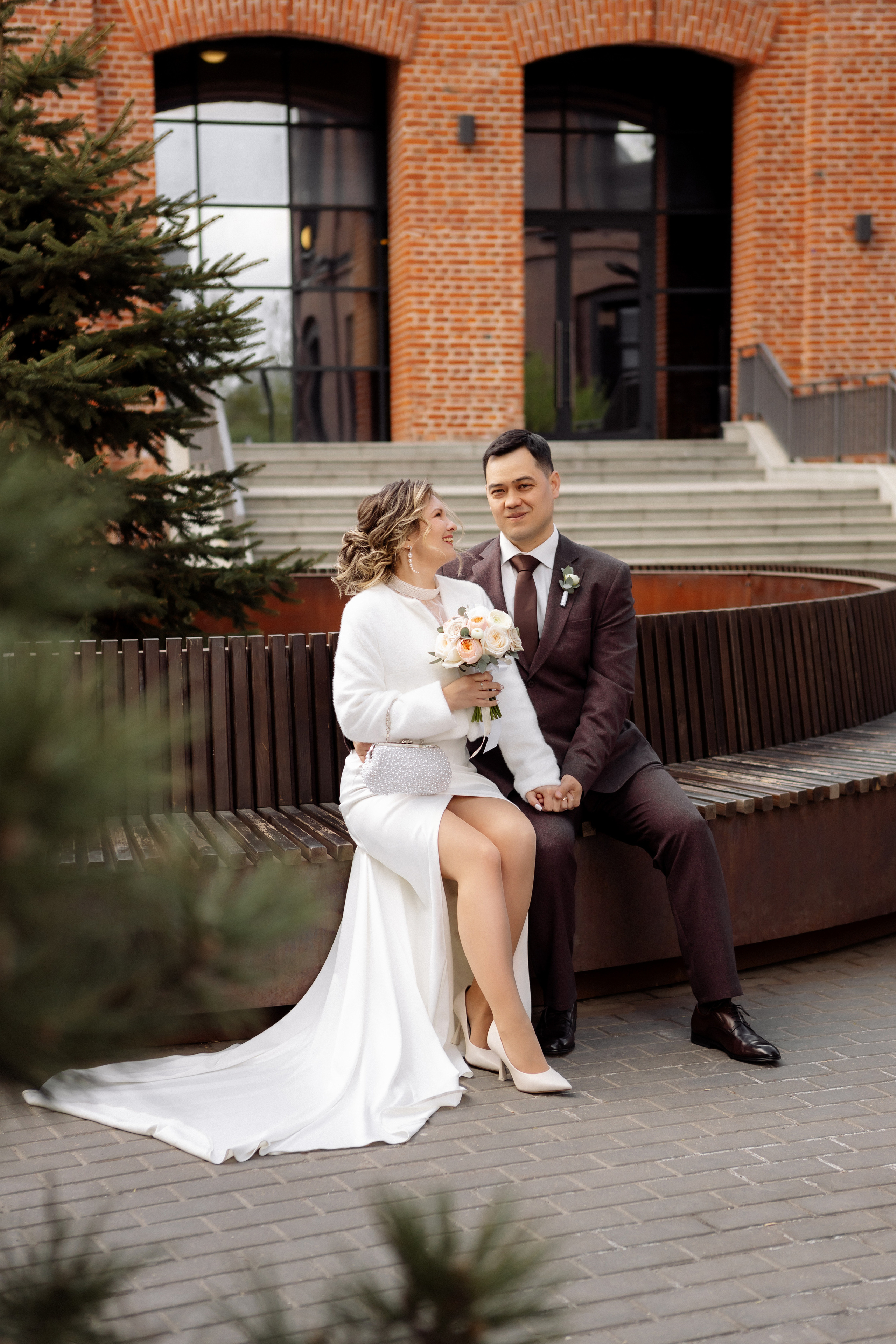 Свадебная фотосессия на территории завода «Арма»