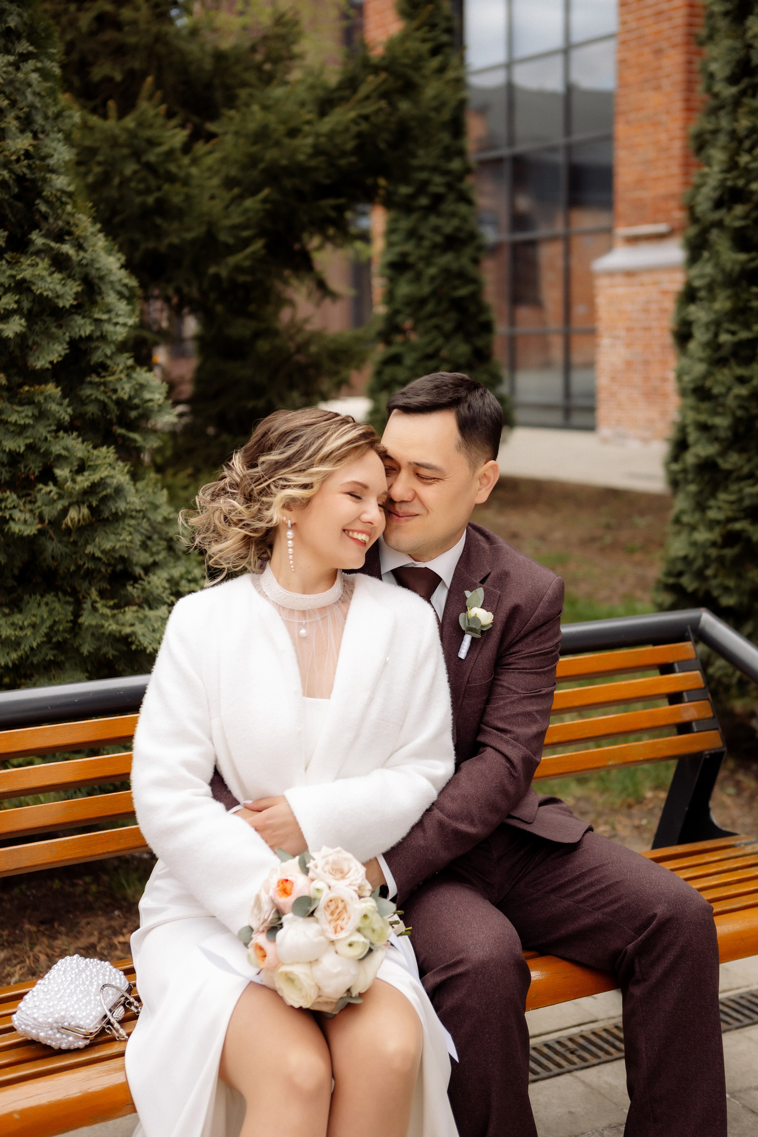 Свадебная фотосессия на территории завода «Арма»