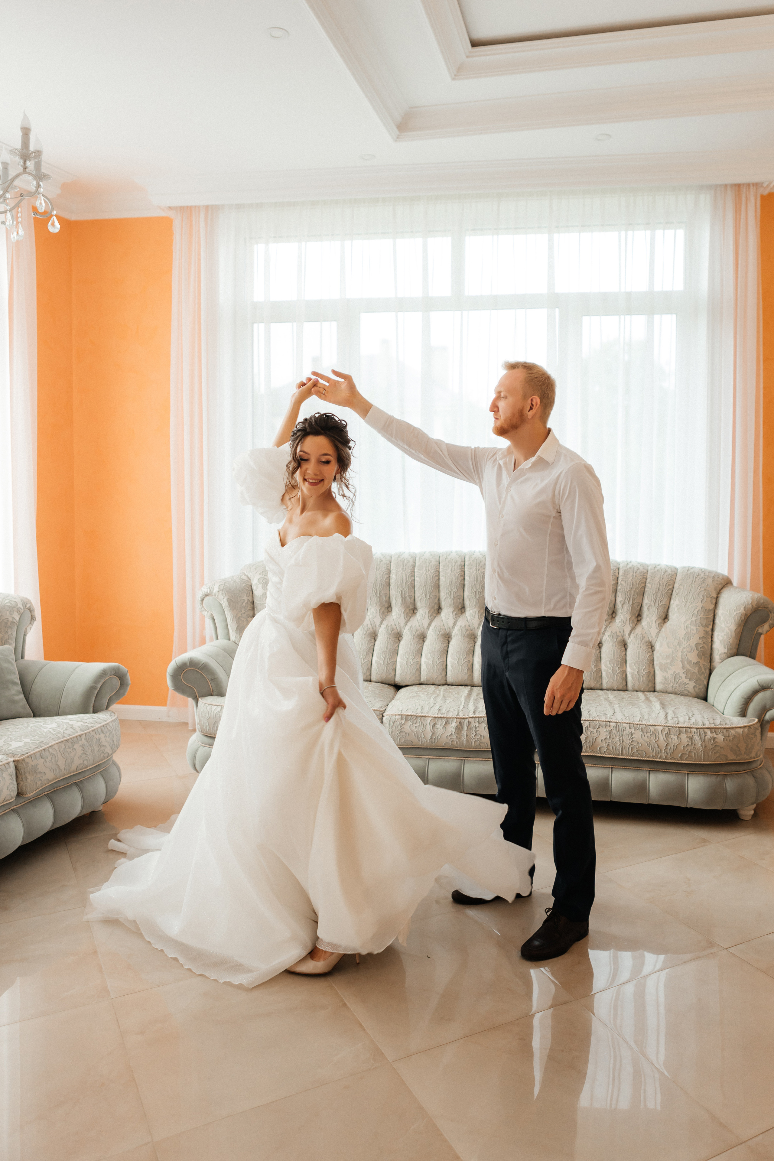 Свадебная фотосессия в загородном доме