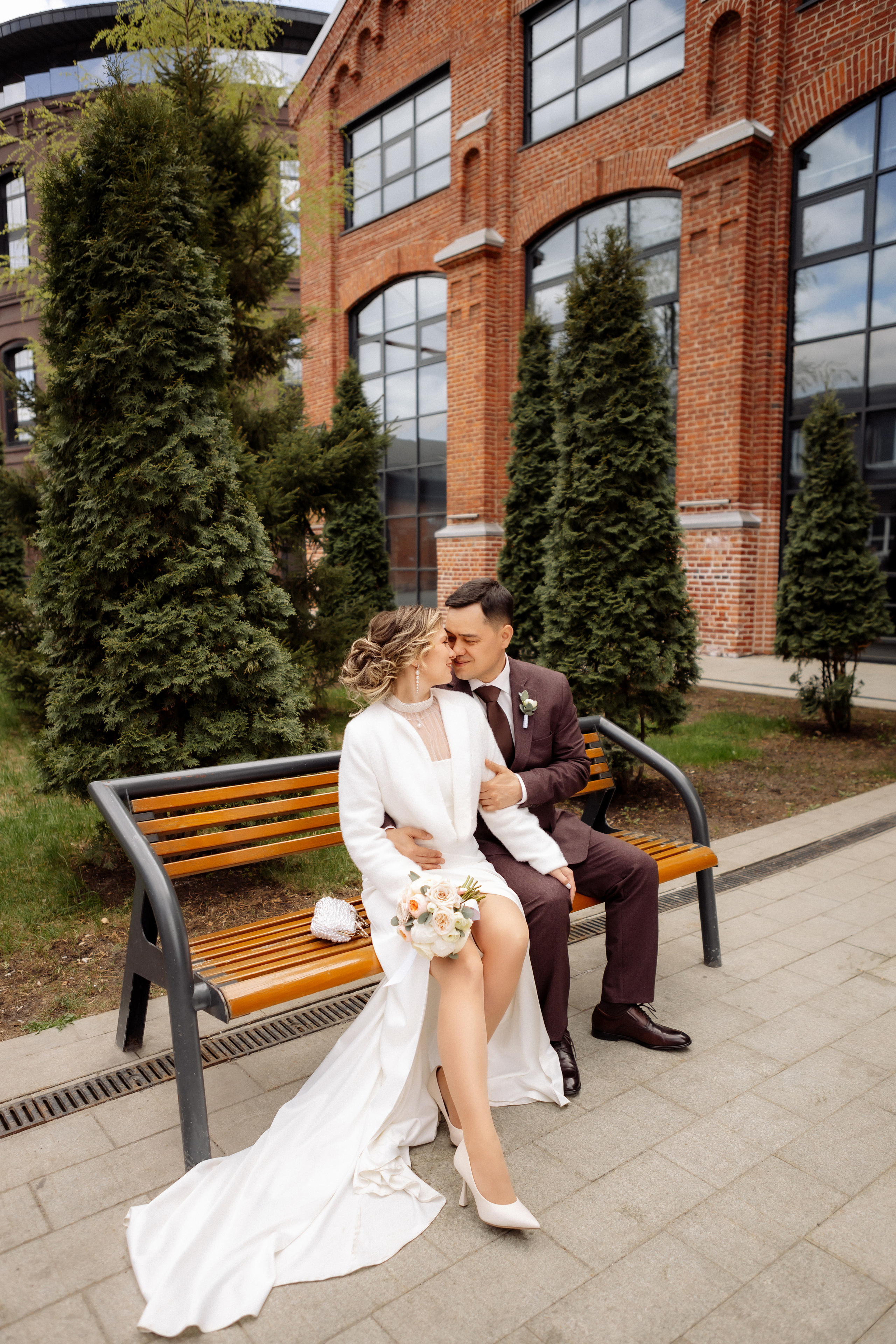 Свадебная фотосессия на территории завода «Арма»