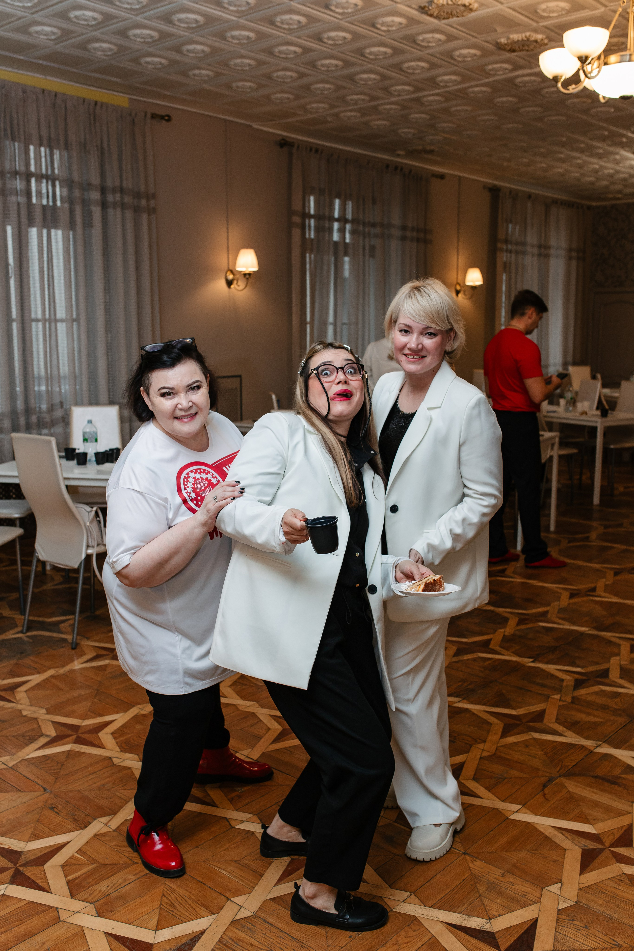 Мастер-класс для банкетных ведущих. Октябрь 2024. Фотограф Пермь. Свадьбы. Семья и дети, школа, д. сад. Фотокниги