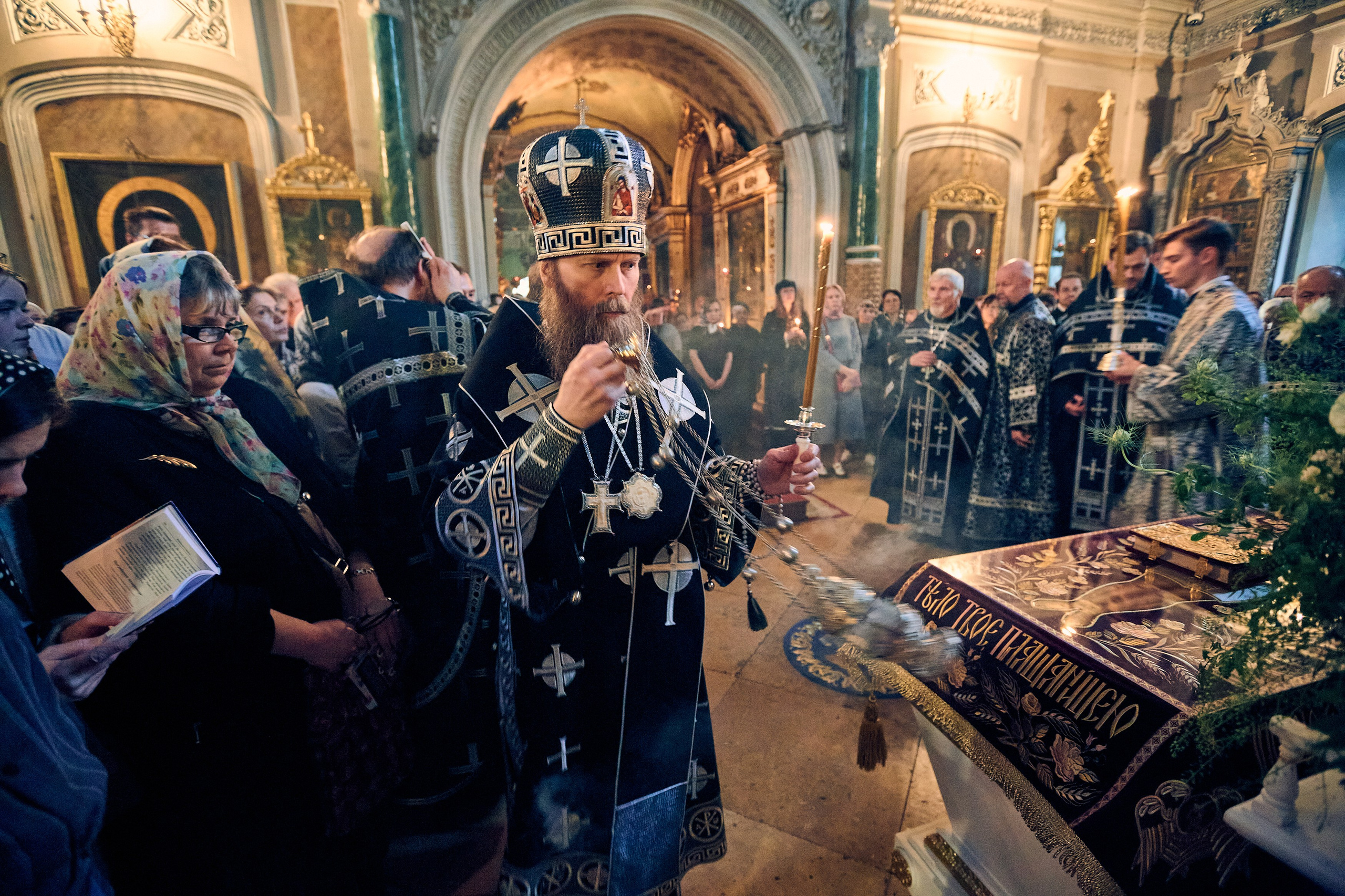 Утреня. Погребение Спасителя. DMITRY MOISEENKO — фотограф, художник, топ-стилист