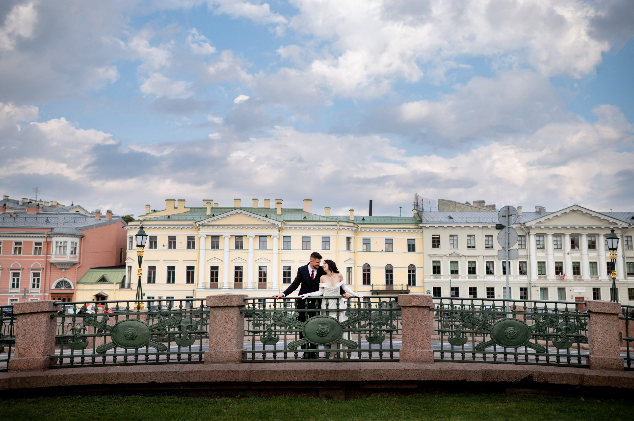 Камерная свадьба в Первом Дворце Бракосочетания №1 на Английской набережной Яны и Евгения. Портретный, семейный и свадебный фотограф в Санкт-Петербурге и в Пушкине Ширяев Денис