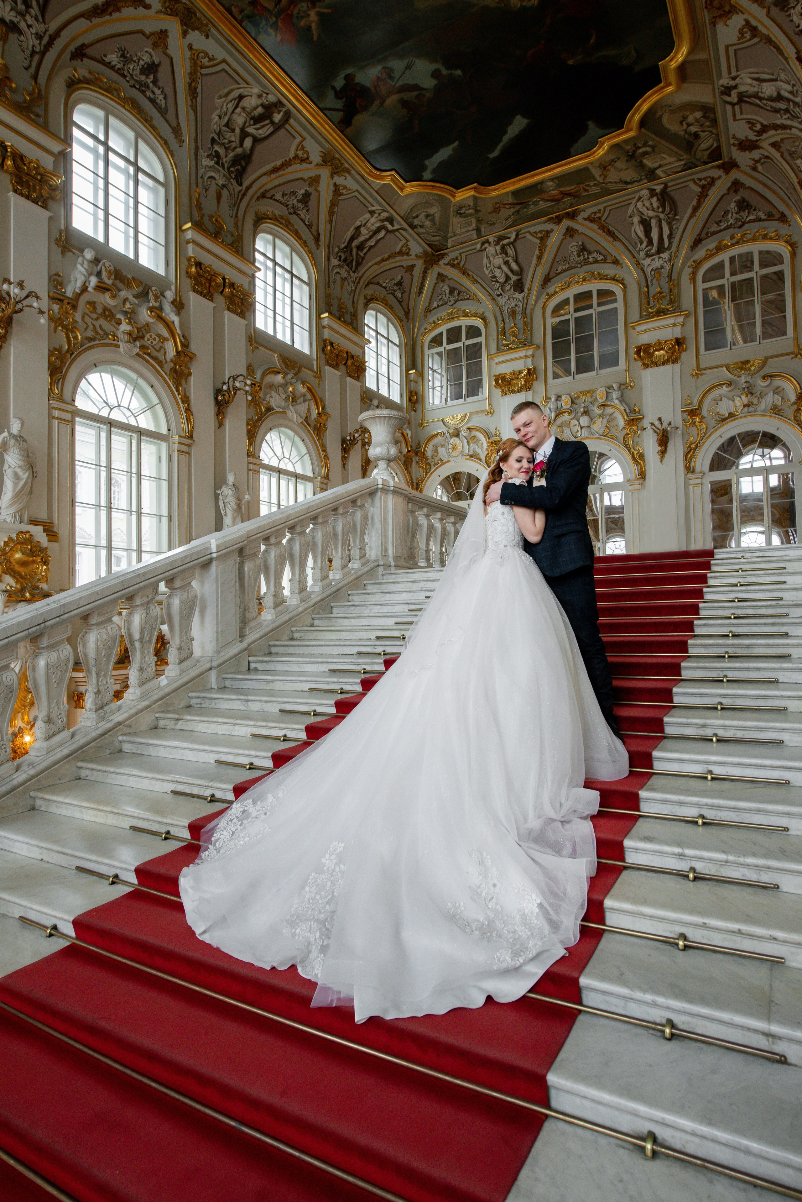 Екатерина и Алексей (свадебная фотосессия в Эрмитаже и Первом Дворце Бракосочетания на Английской набережной 28). Портретный, семейный и свадебный фотограф в Санкт-Петербурге и в Пушкине Ширяев Денис