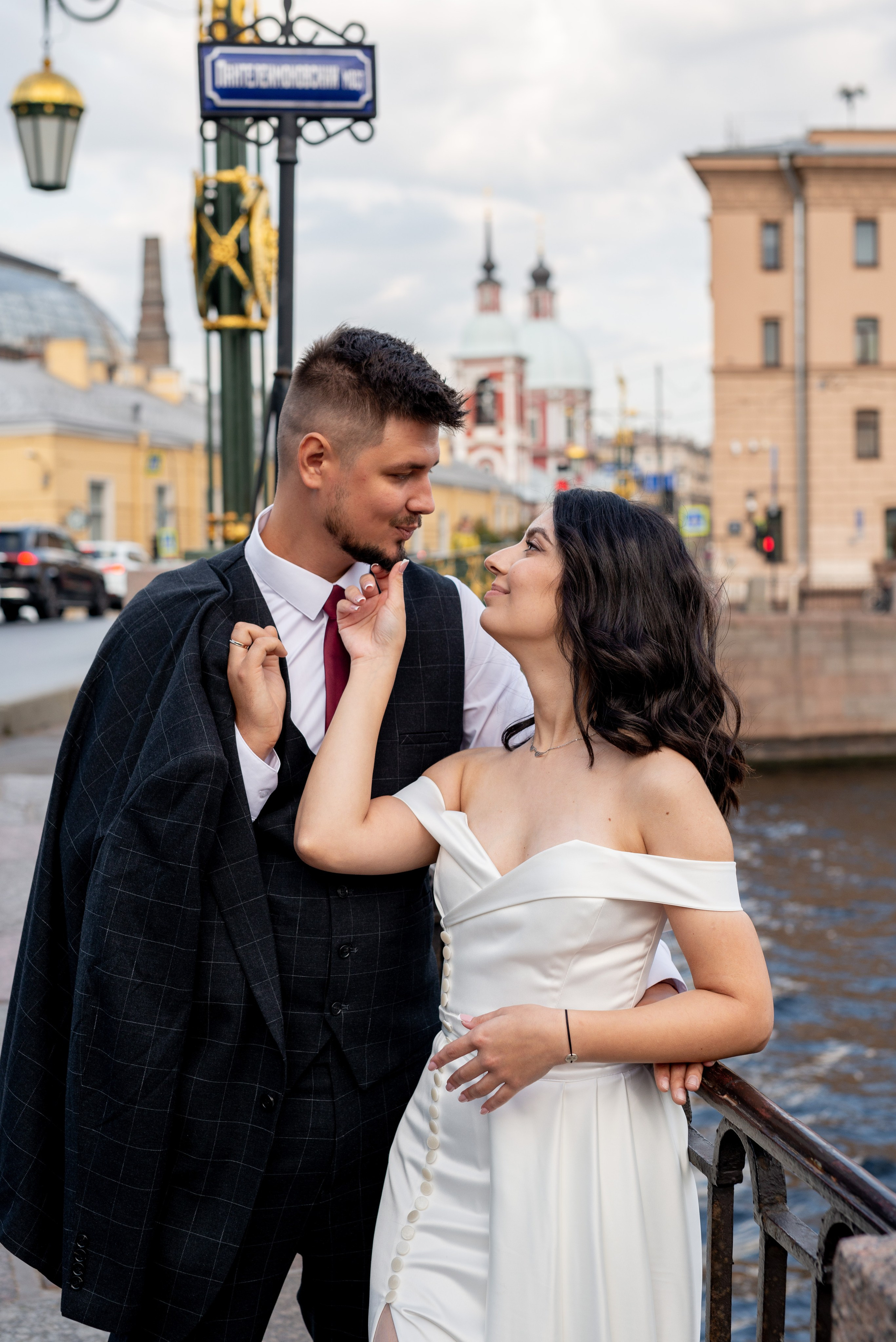 Камерная свадьба в Первом Дворце Бракосочетания №1 на Английской набережной Яны и Евгения. Портретный, семейный и свадебный фотограф в Санкт-Петербурге и в Пушкине Ширяев Денис