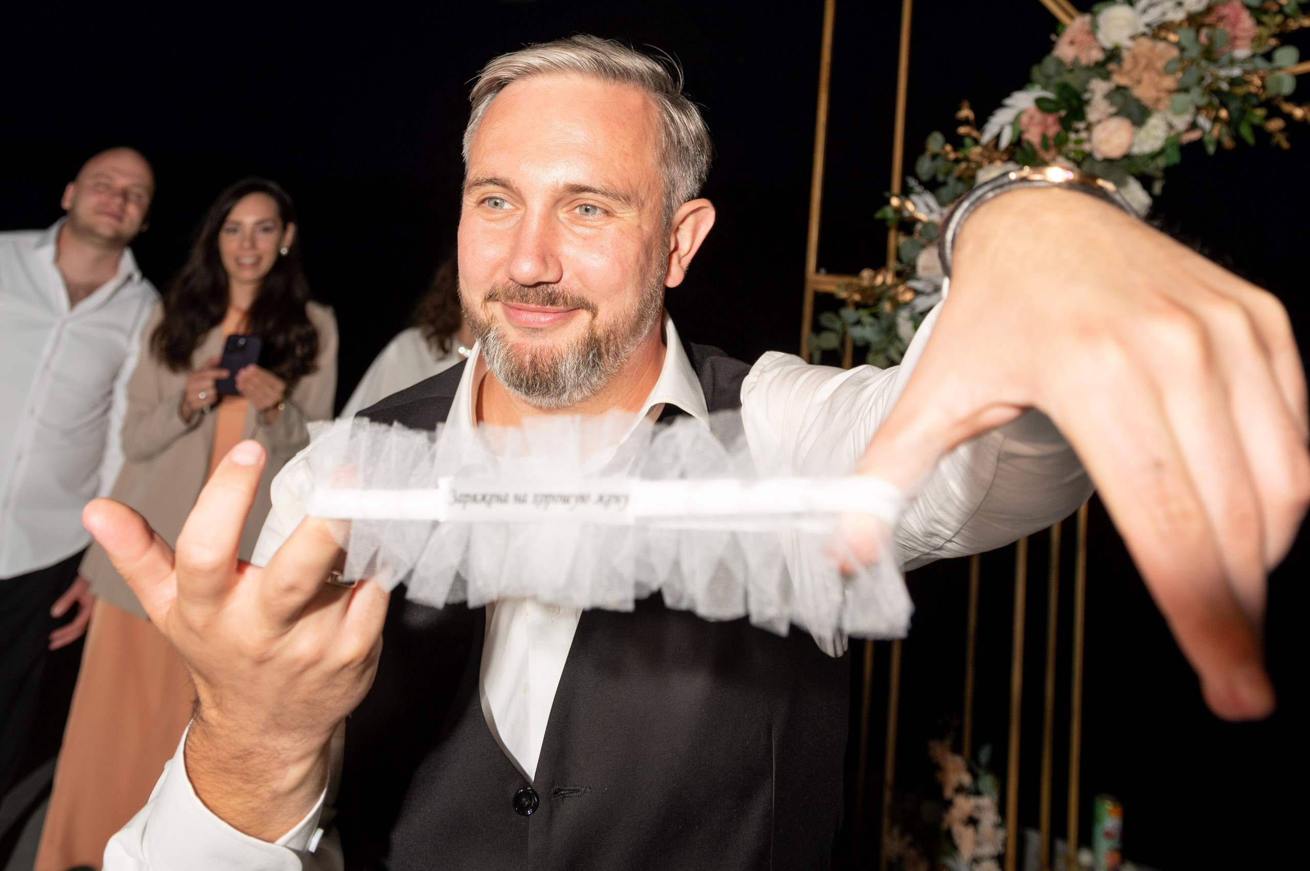 Классическая свадебная фотосессия Аины и Антона по самым красивым местам для свадебной прогулки в Санкт-Петербурге. Портретный, семейный и свадебный фотограф в Санкт-Петербурге и в Пушкине Ширяев Денис