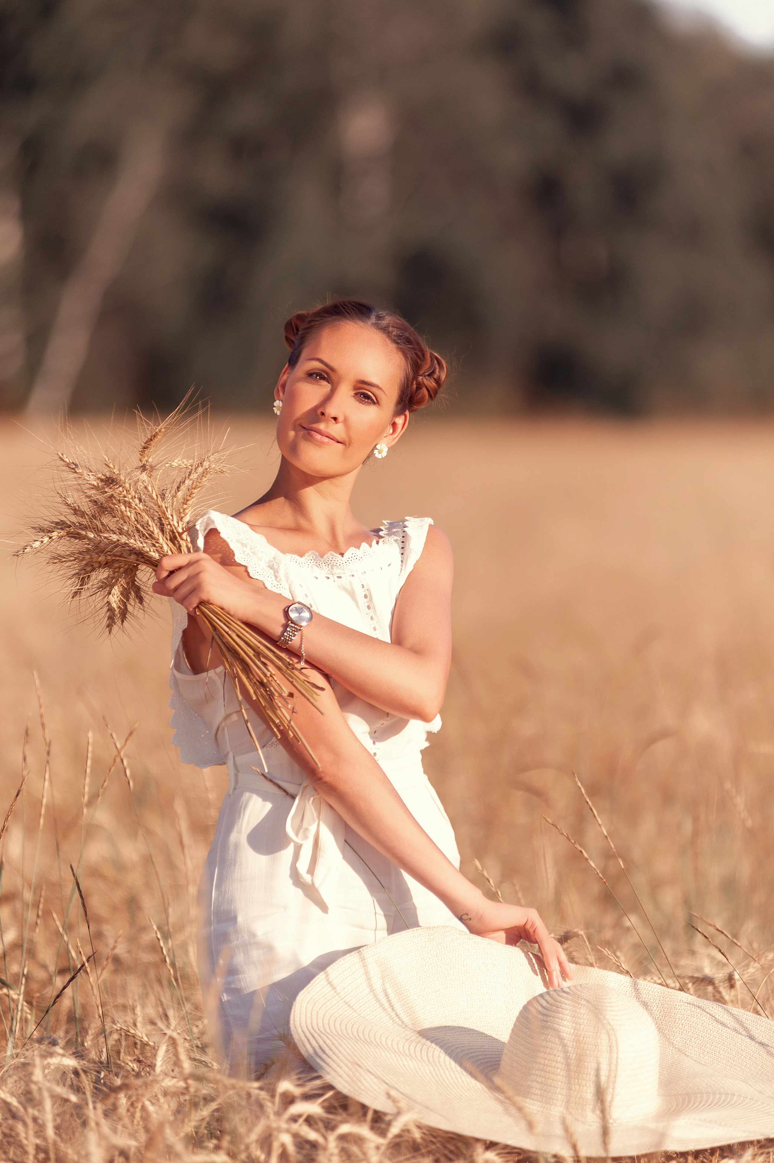 Фотосессия в пшеничном поле в Подмосковье. Семьи, дети, сады, школы. Фотограф Первенцева Елена. Москва