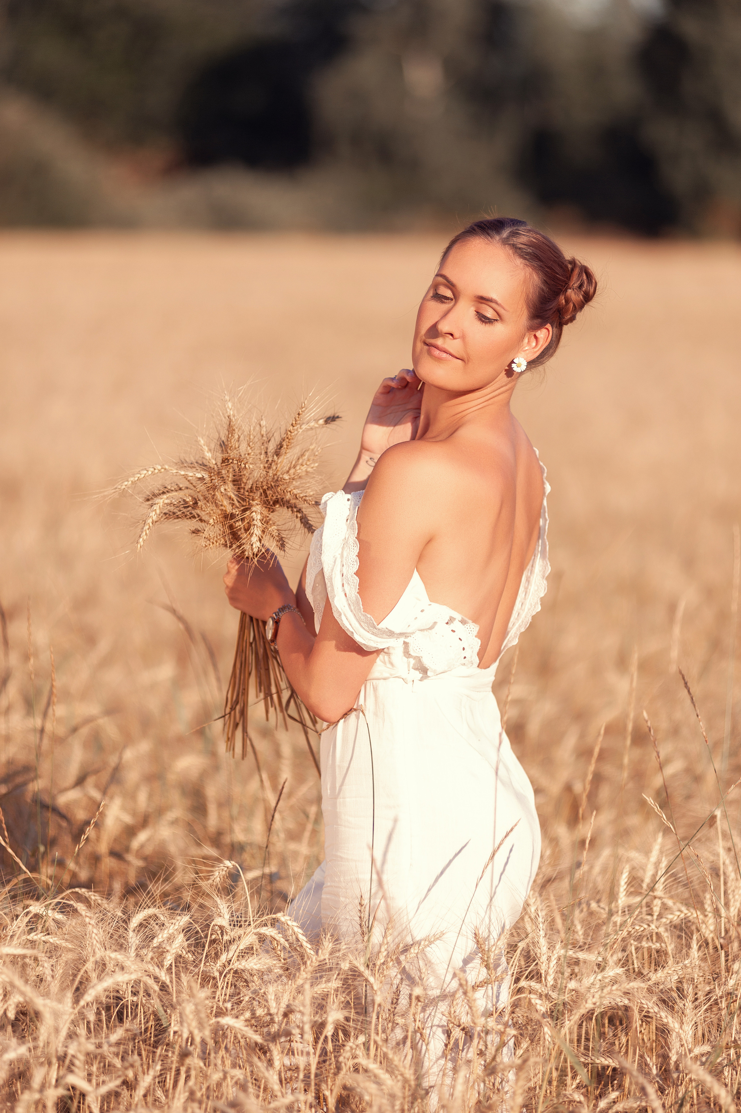 Фотосессия в пшеничном поле в Подмосковье. Семьи, дети, сады, школы. Фотограф Первенцева Елена. Москва