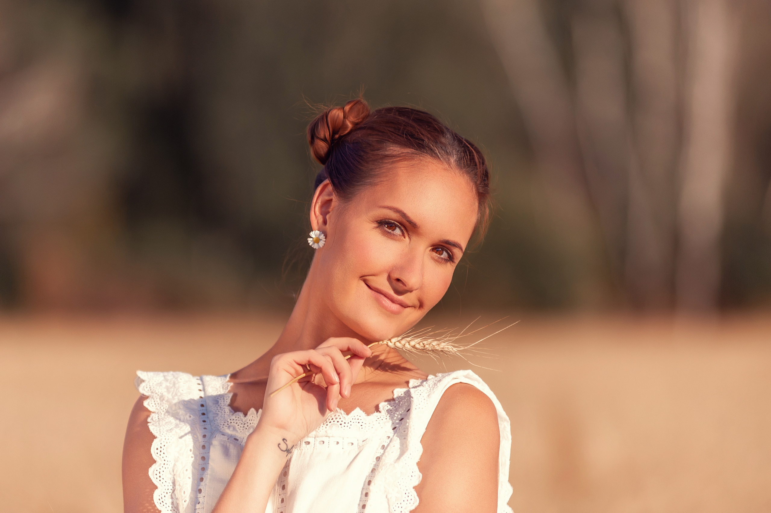 Фотосессия в пшеничном поле в Подмосковье. Семьи, дети, сады, школы. Фотограф Первенцева Елена. Москва