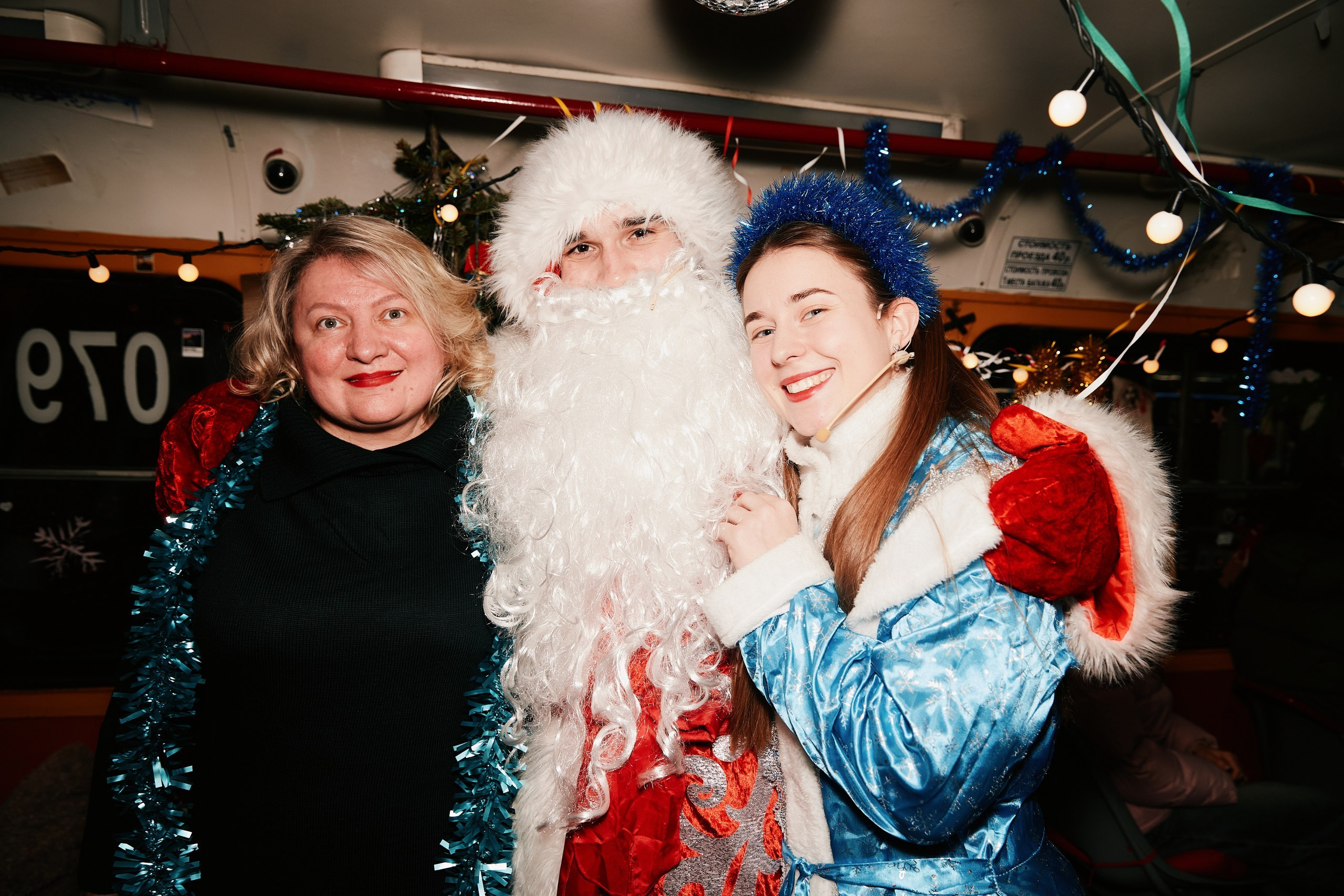 Новогодний трамвай 2026. Свадебный репортажный фотограф краснодар максим дремов дрёмов фотосессия студия цена