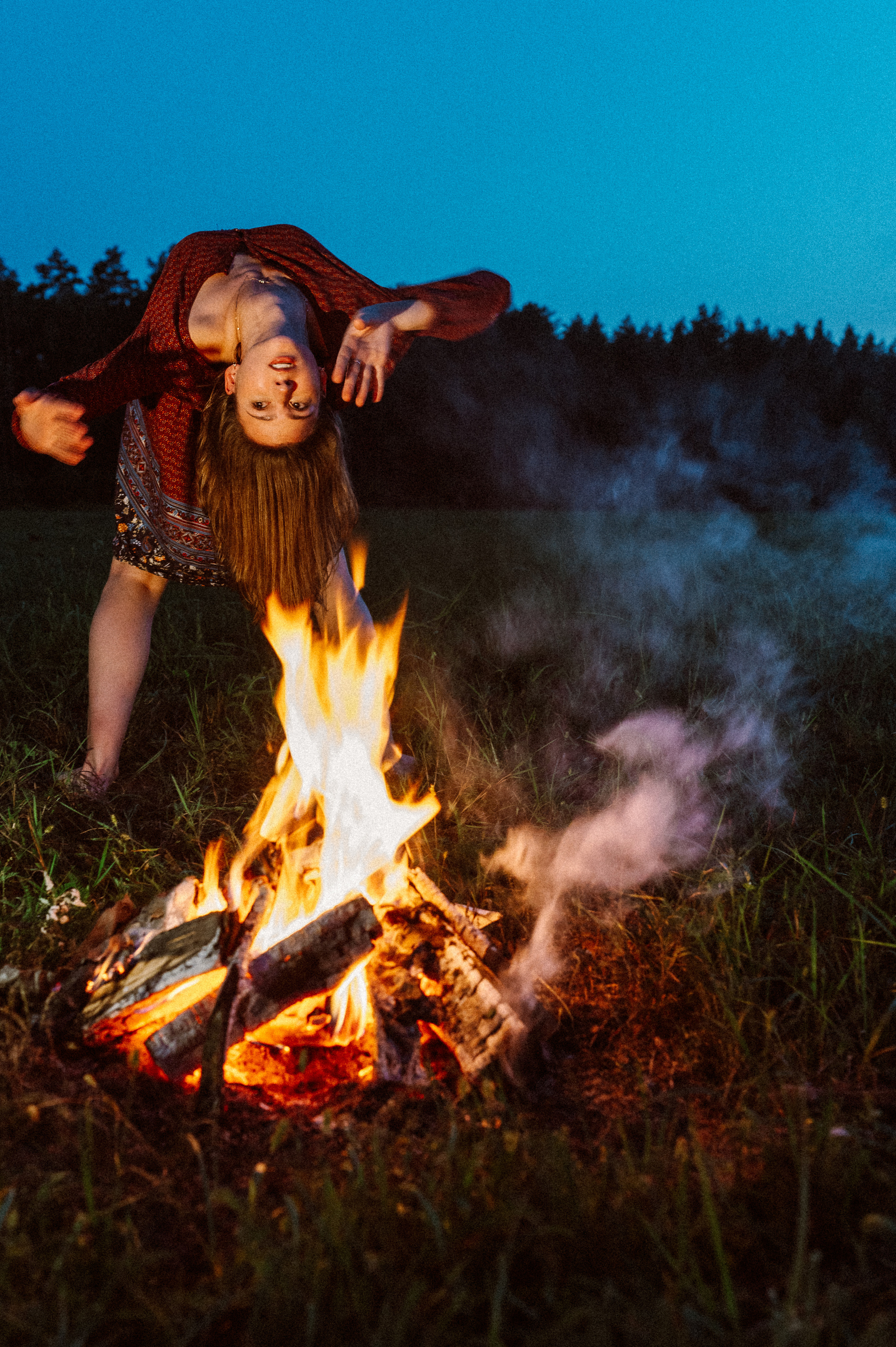 Фотосессия с огнем, Лина. Фотограф ПИТЕР СПБ Надежда Баранова