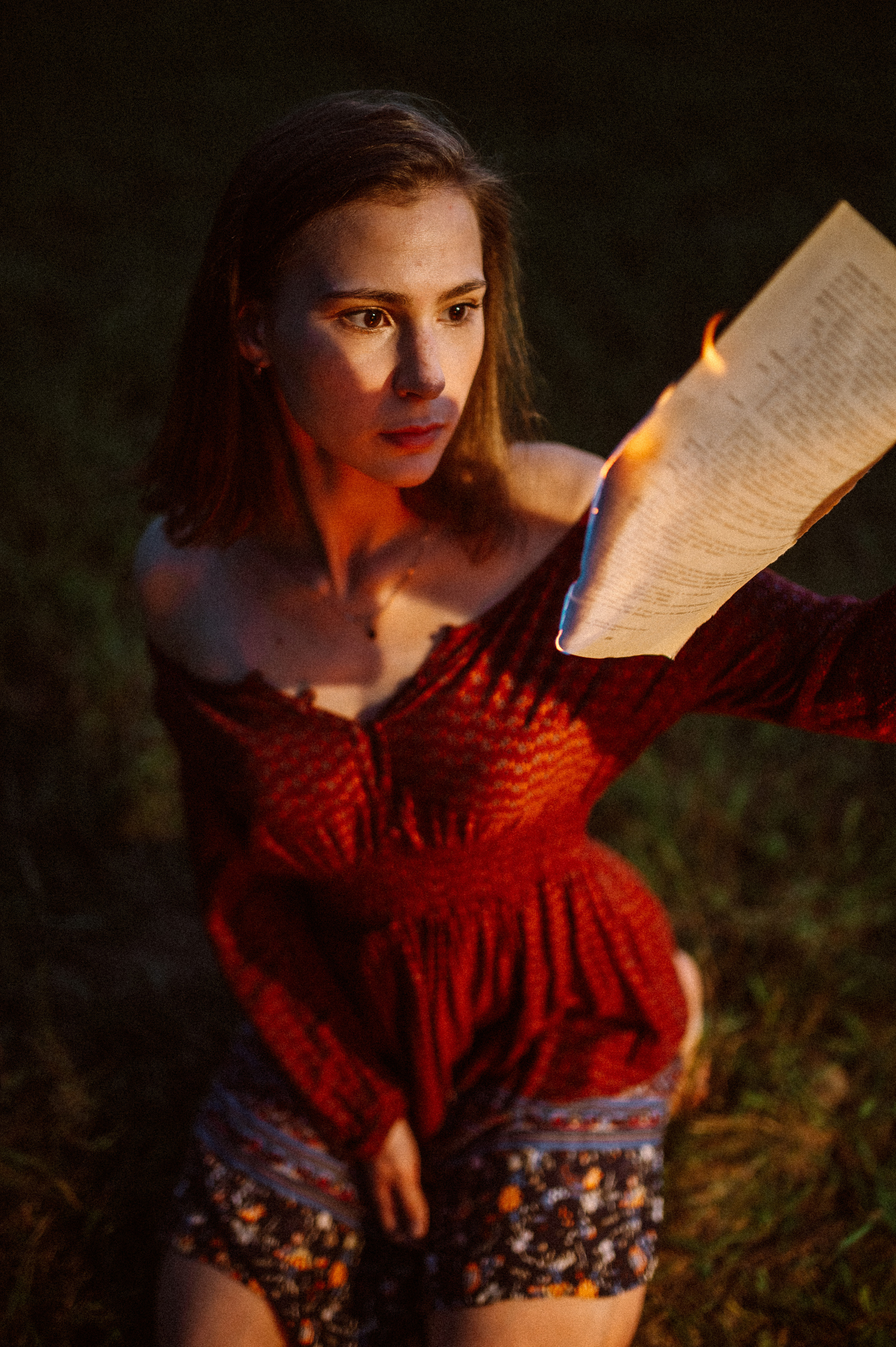 Фотосессия с огнем, Лина. Фотограф ПИТЕР СПБ Надежда Баранова