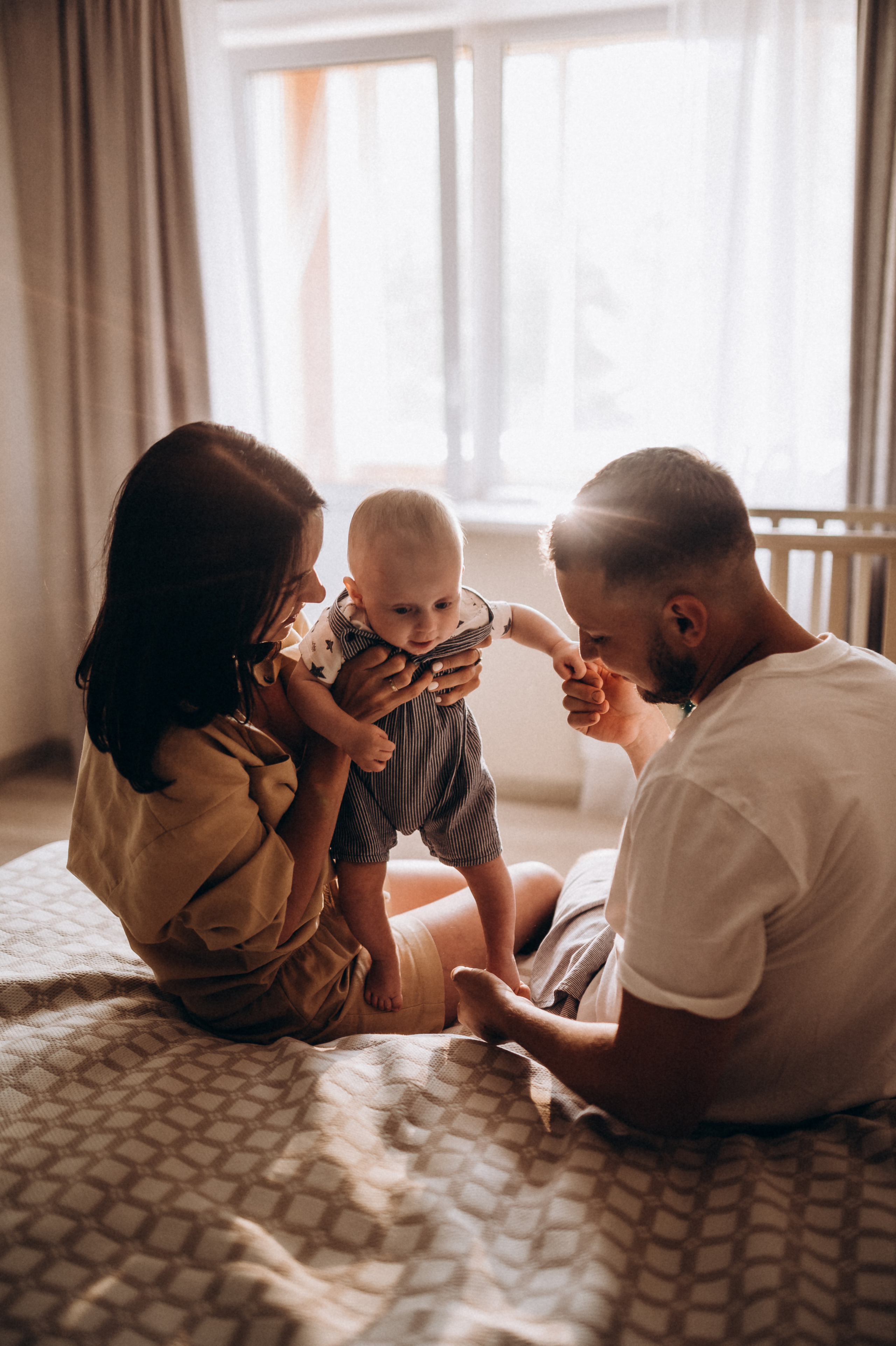 Катюша с семьей, домашняя фотосессия. Фотограф ПИТЕР СПБ Надежда Баранова