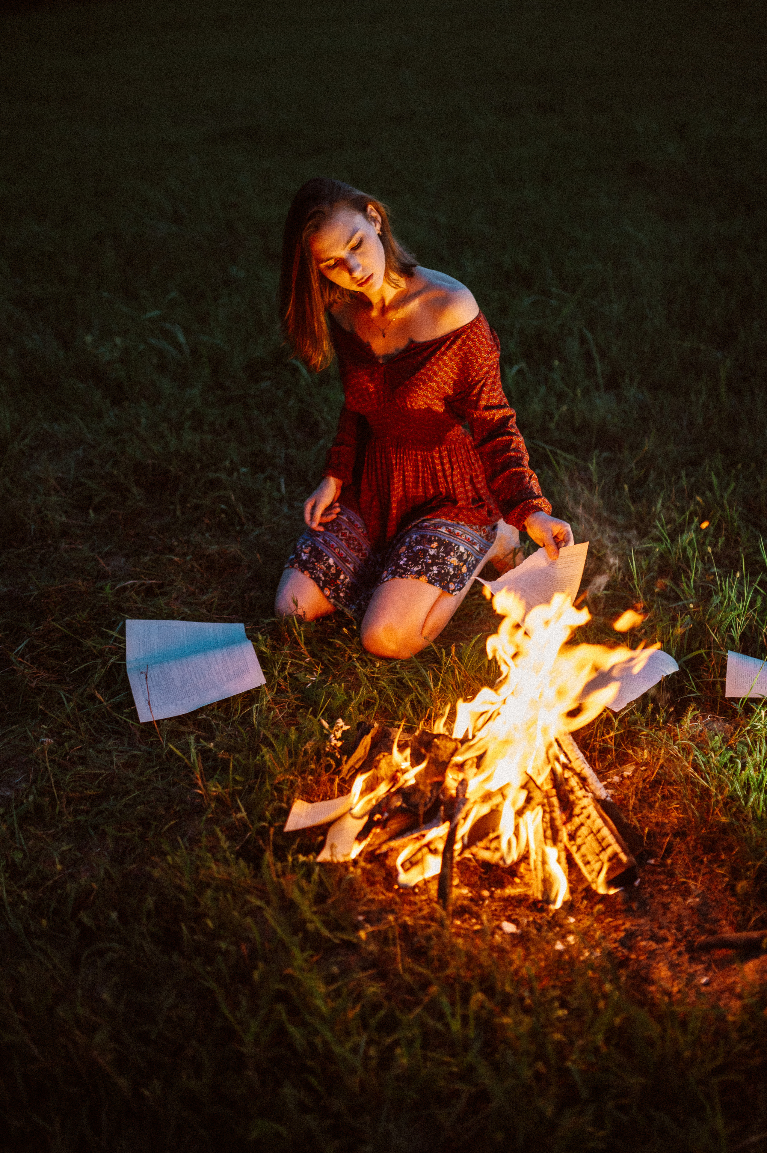 Фотосессия с огнем, Лина. Фотограф ПИТЕР СПБ Надежда Баранова