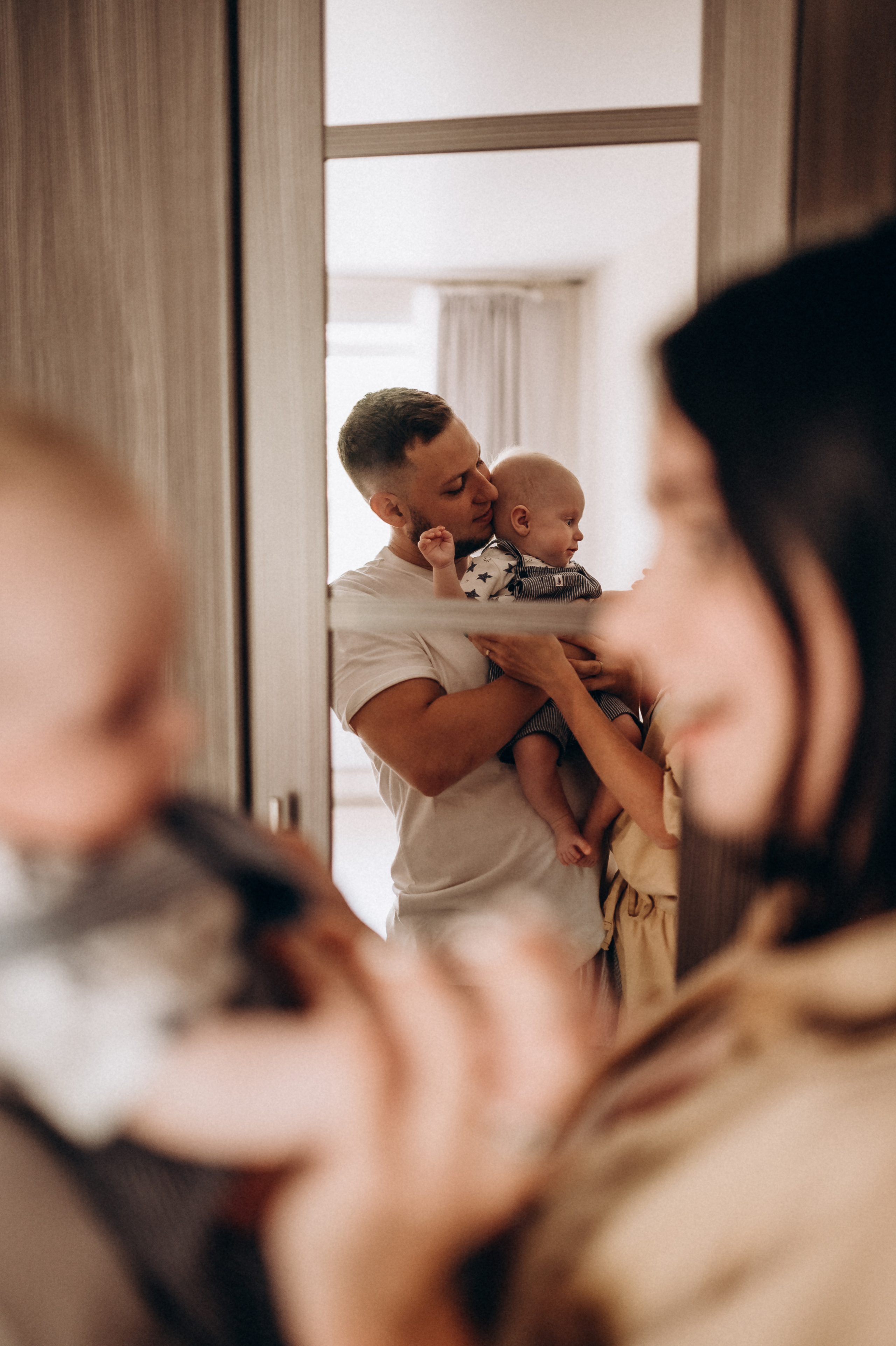 Катюша с семьей, домашняя фотосессия. Фотограф ПИТЕР СПБ Надежда Баранова