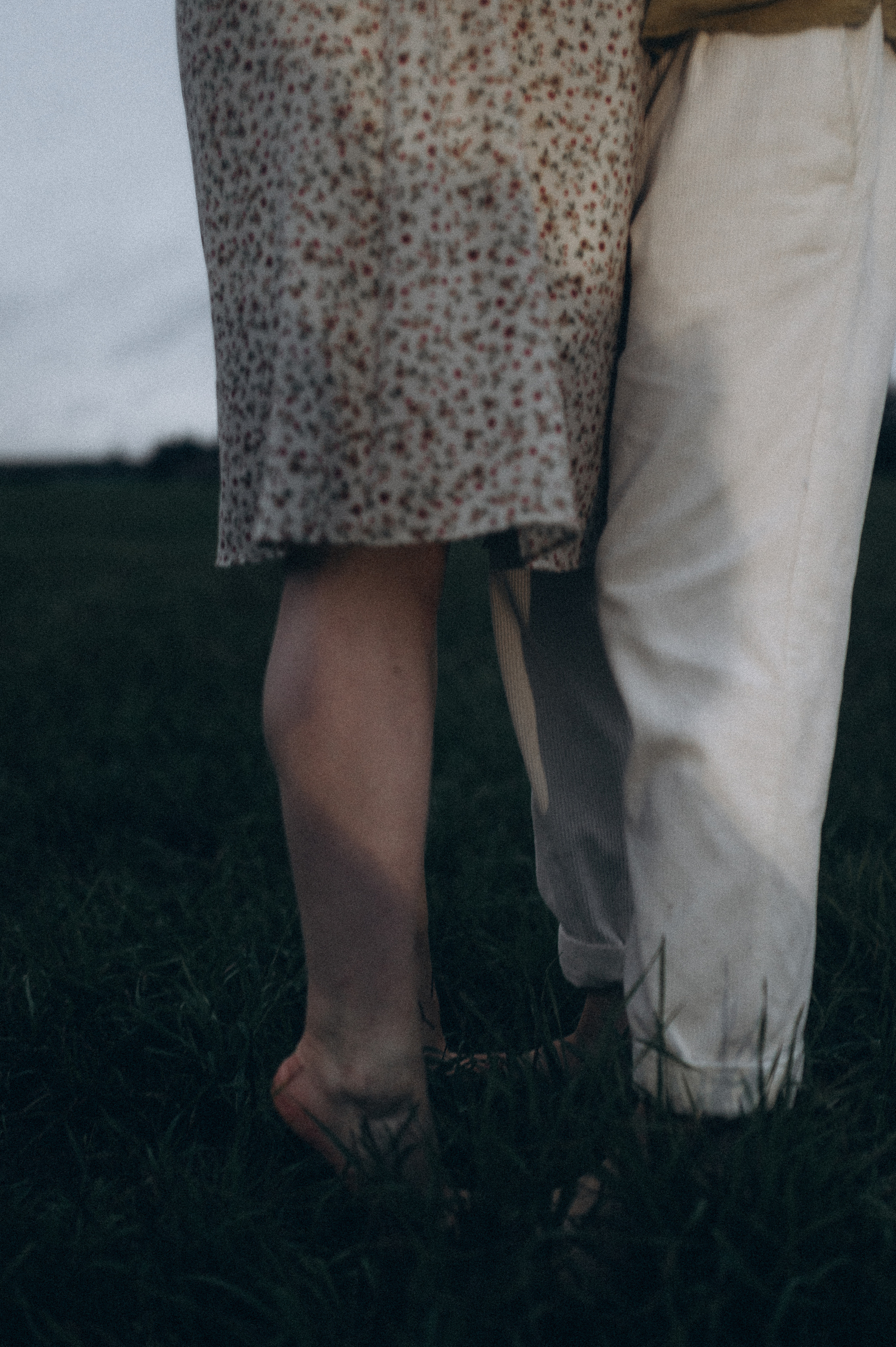 Алина и Саша, в ожидании, фотопрогулка под дождем. Фотограф ПИТЕР СПБ Надежда Баранова