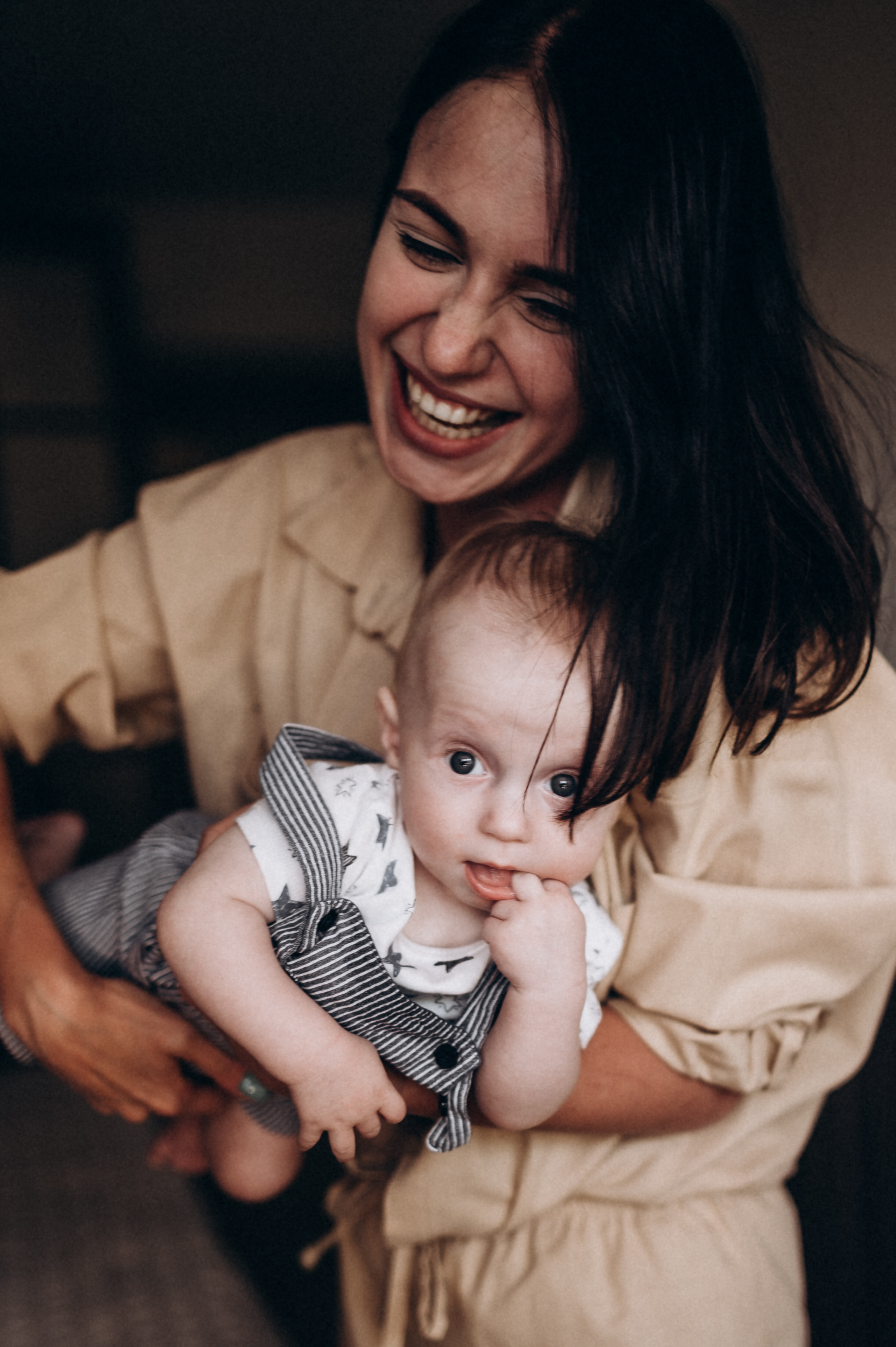 Катюша с семьей, домашняя фотосессия. Фотограф ПИТЕР СПБ Надежда Баранова