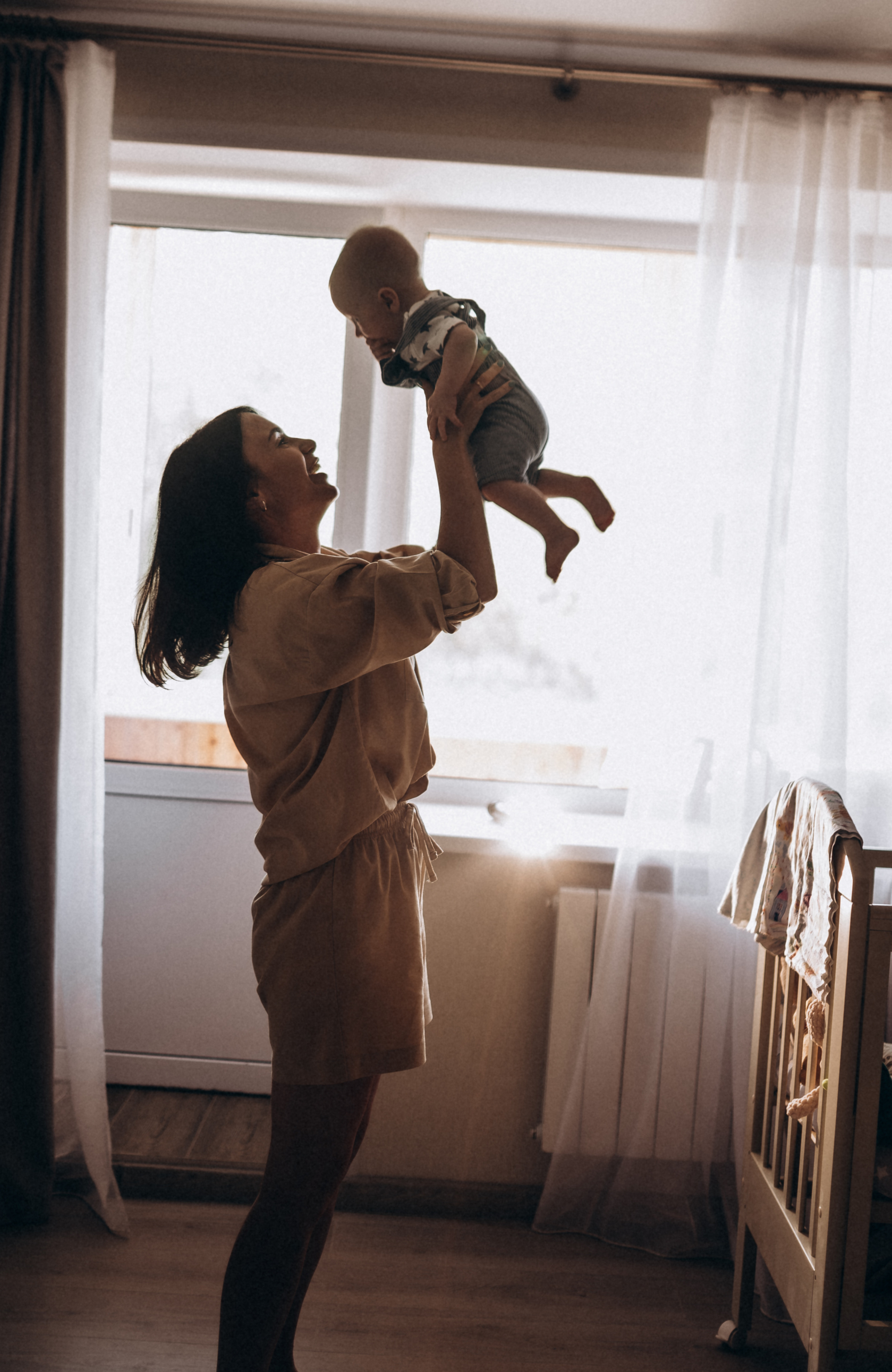 Катюша с семьей, домашняя фотосессия. Фотограф ПИТЕР СПБ Надежда Баранова