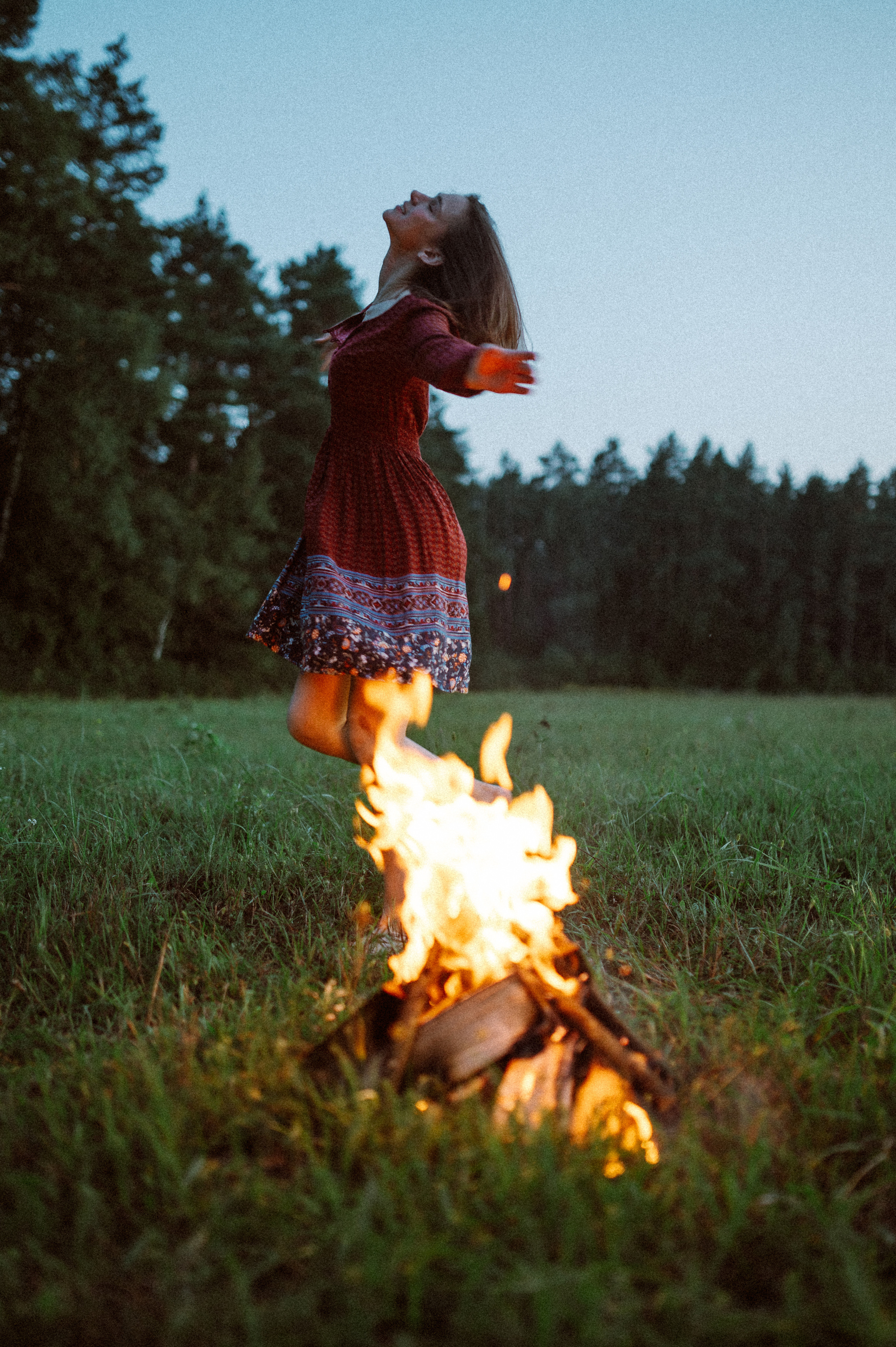 Фотосессия с огнем, Лина. Фотограф ПИТЕР СПБ Надежда Баранова