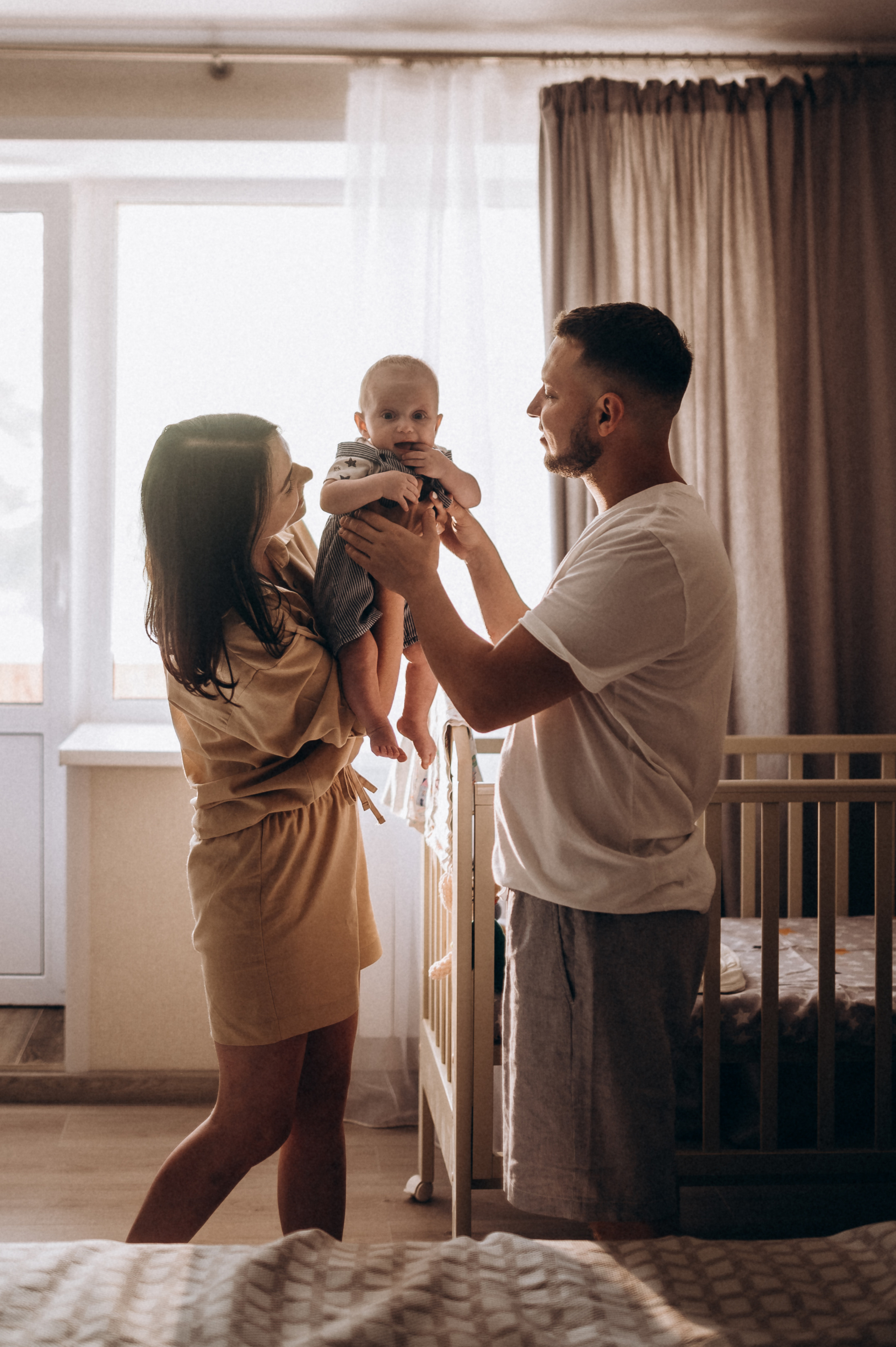 Катюша с семьей, домашняя фотосессия. Фотограф ПИТЕР СПБ Надежда Баранова