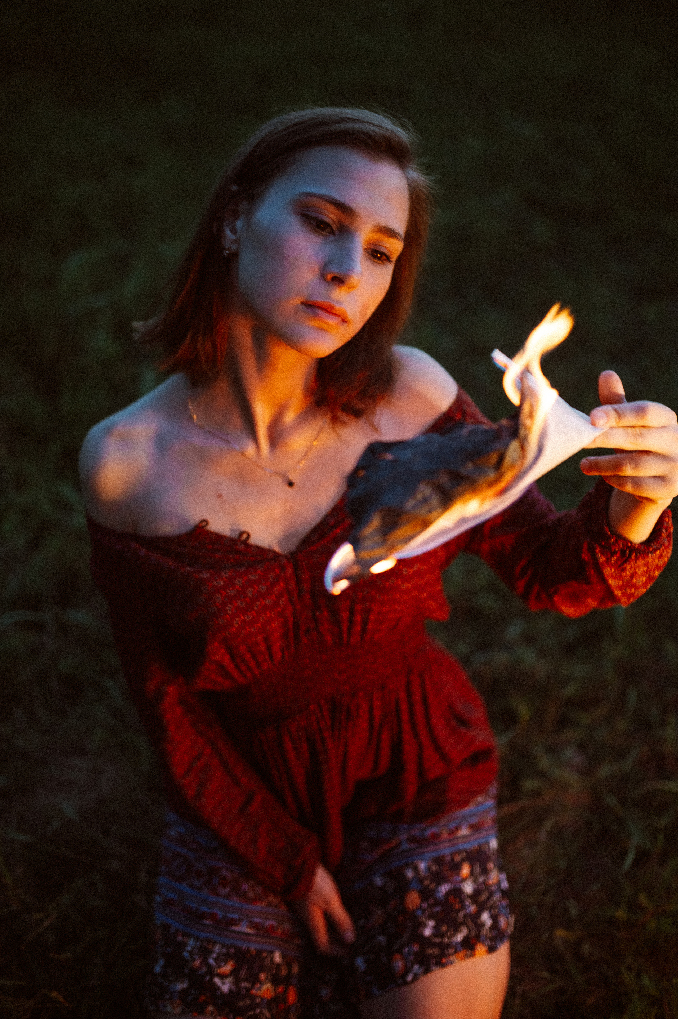 Фотосессия с огнем, Лина. Фотограф ПИТЕР СПБ Надежда Баранова