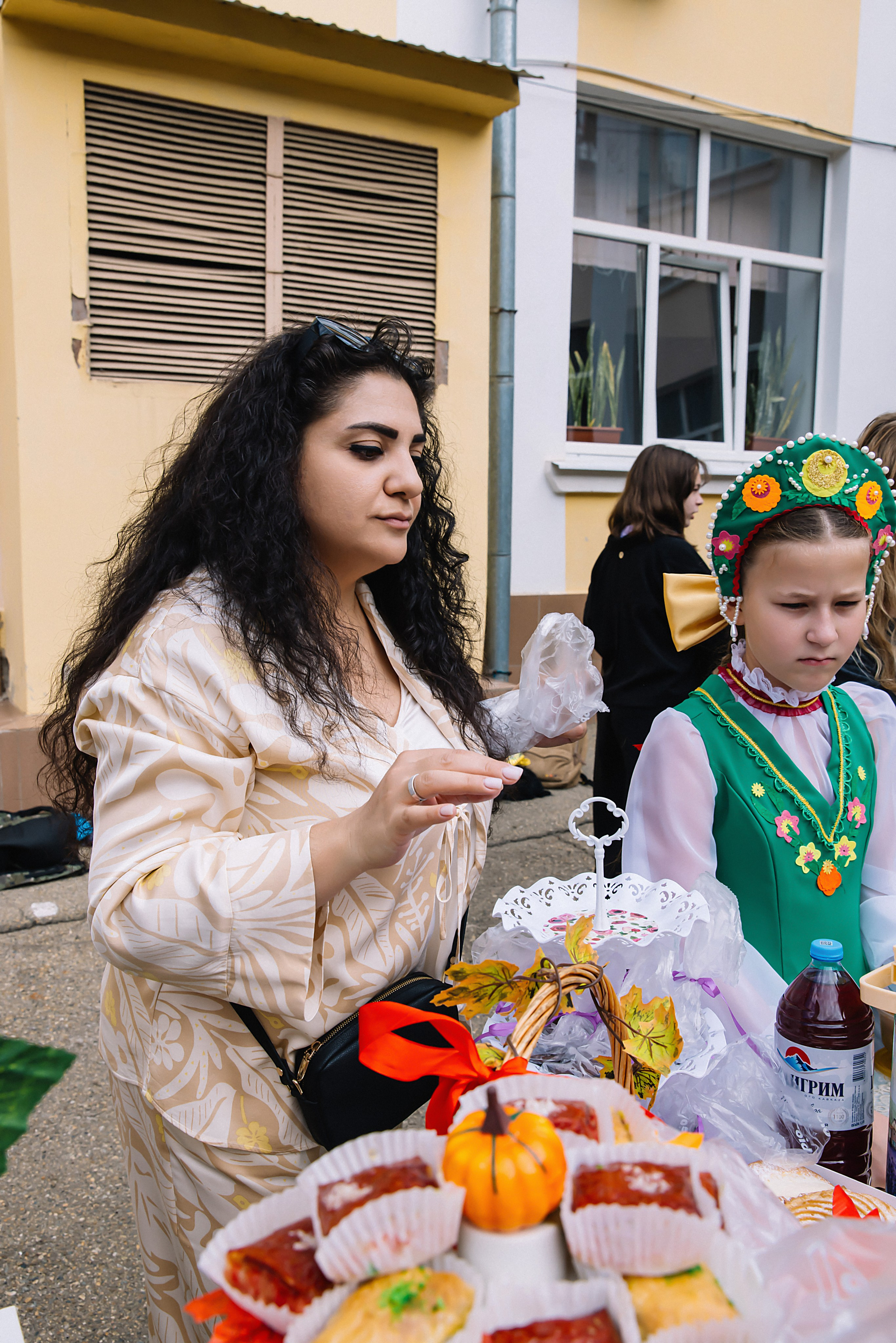 Школьная ярмарка Лицей№ 4. Фотограф и Видеограф в Краснодаре Юлия Солодченко