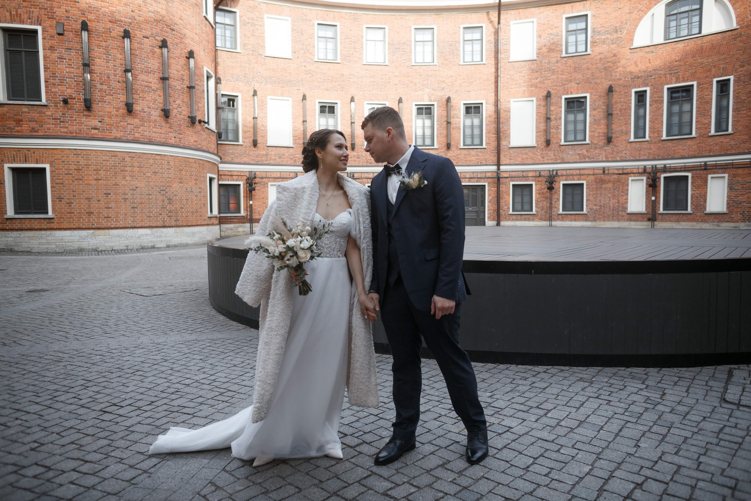 Анонс: Мария и Василий. Свадебный фотограф Игорь Брундасов 8PHOTO на свадьбу венчание загс СПб