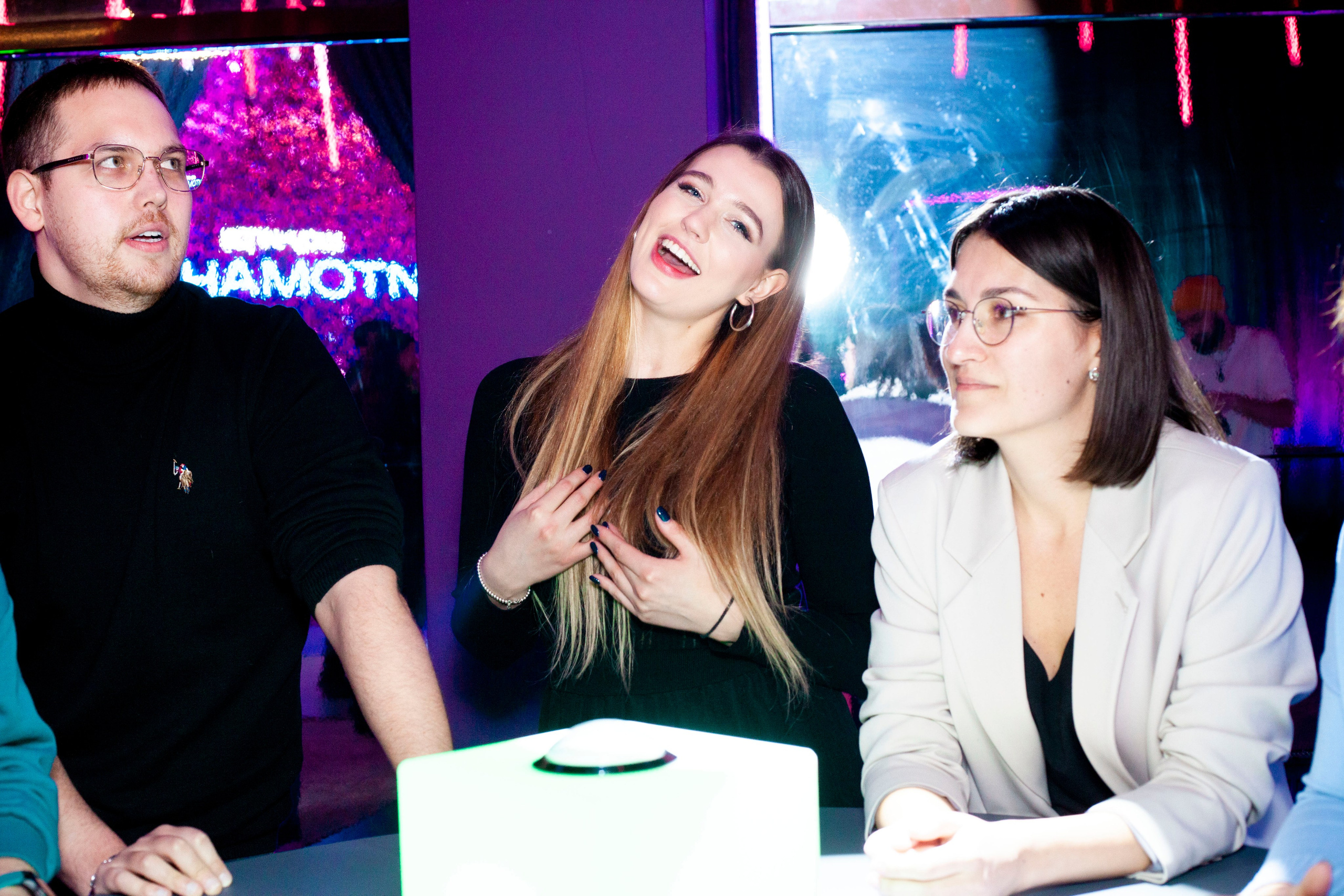 Хитомания. Stanislav Baryshev — People. Emotions. Atmosphere