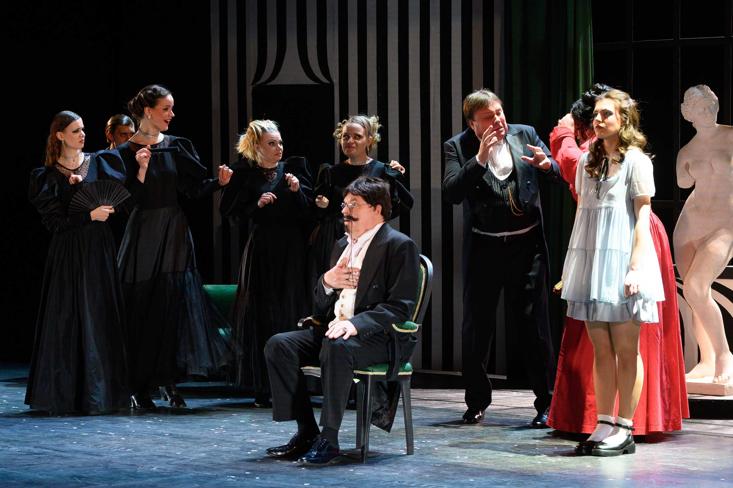 Дядюшкин сон. Фотоуслуги, услуги фотографа, фотографирование важных событий