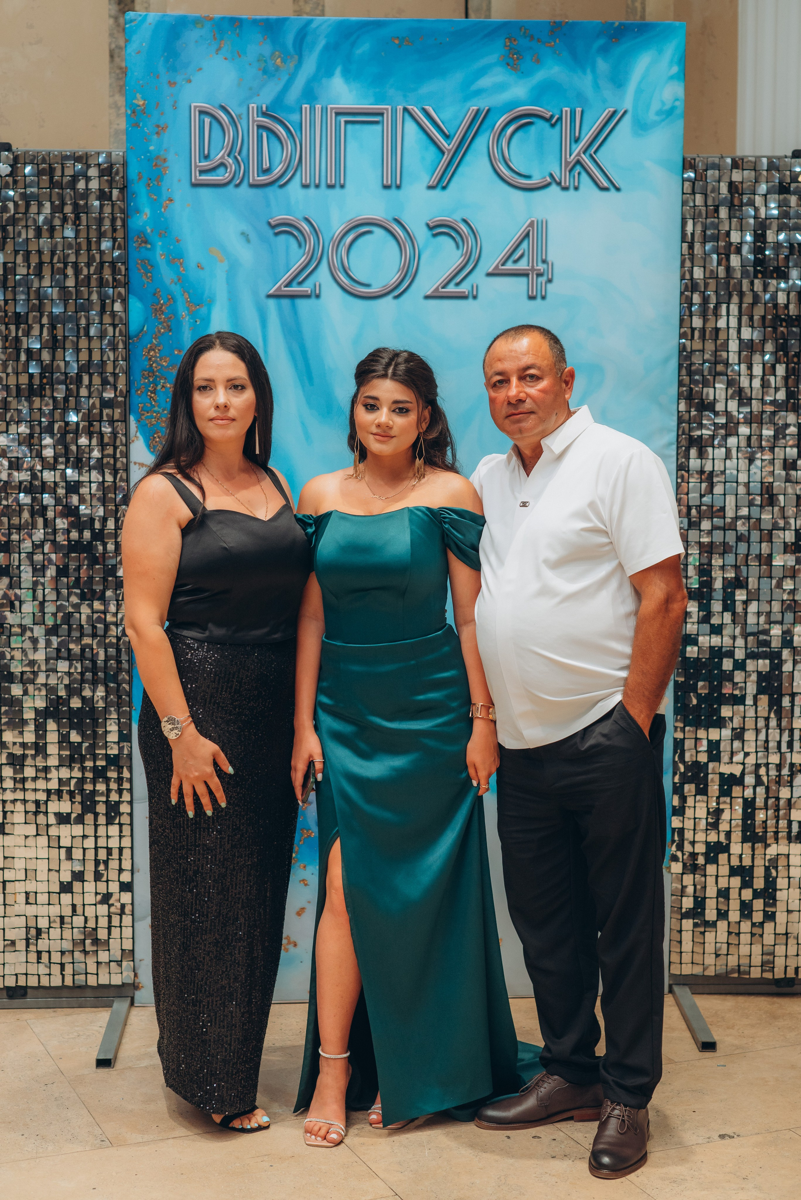 Выпускной. Фотографы Ивановы Краснодарский край