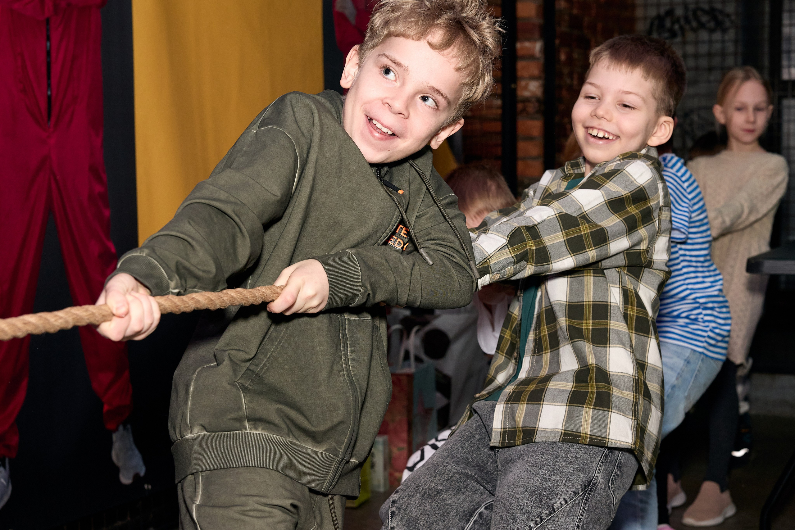 Фотосъёмка квестов и квест-шоу. Предметный и репортажный фотограф Алексей Кротов