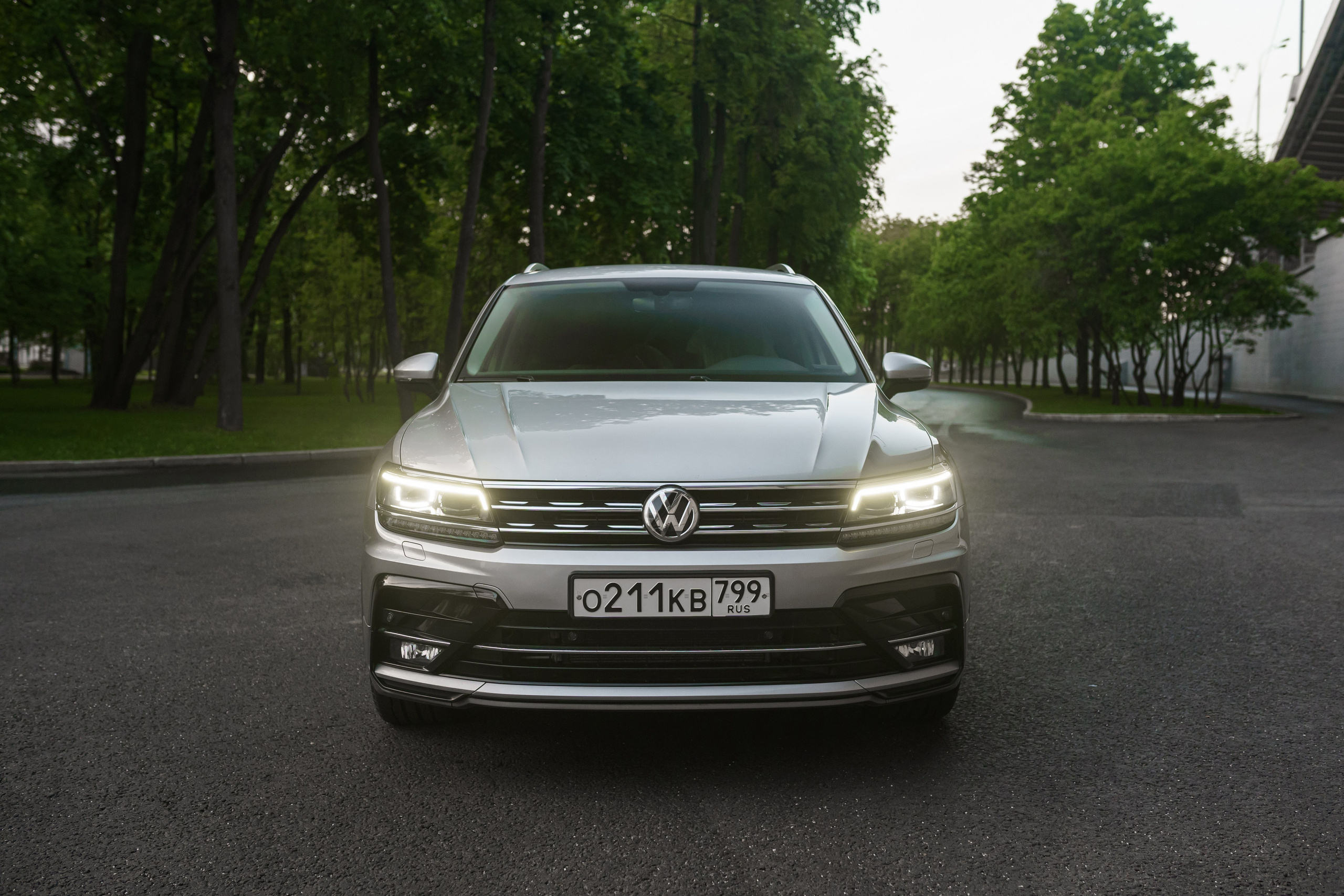 Съёмка автомобилей на продажу. Автомобильный фотограф в Москве | Базилев Александр