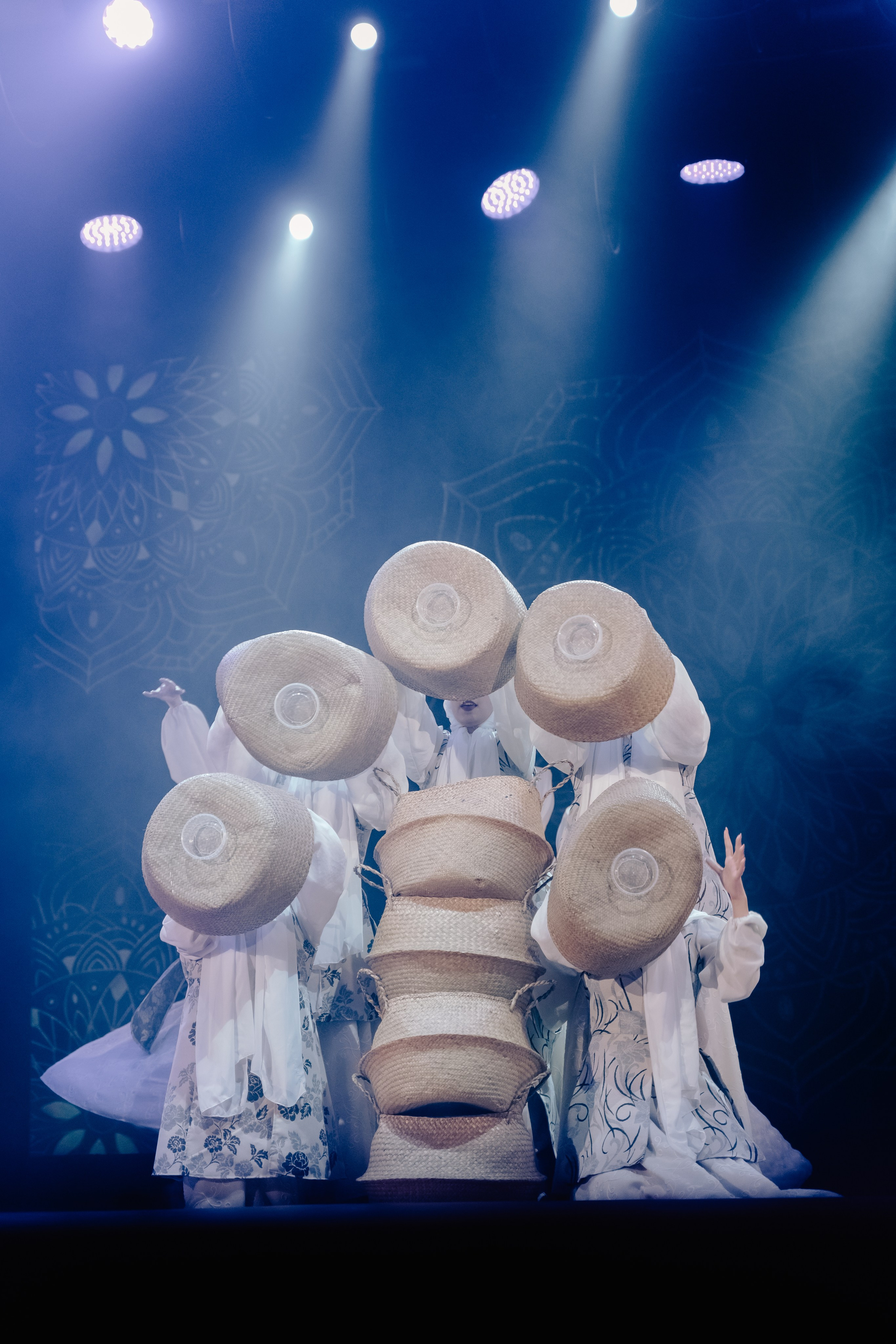 Спектакль «Песнь сирен». Главная