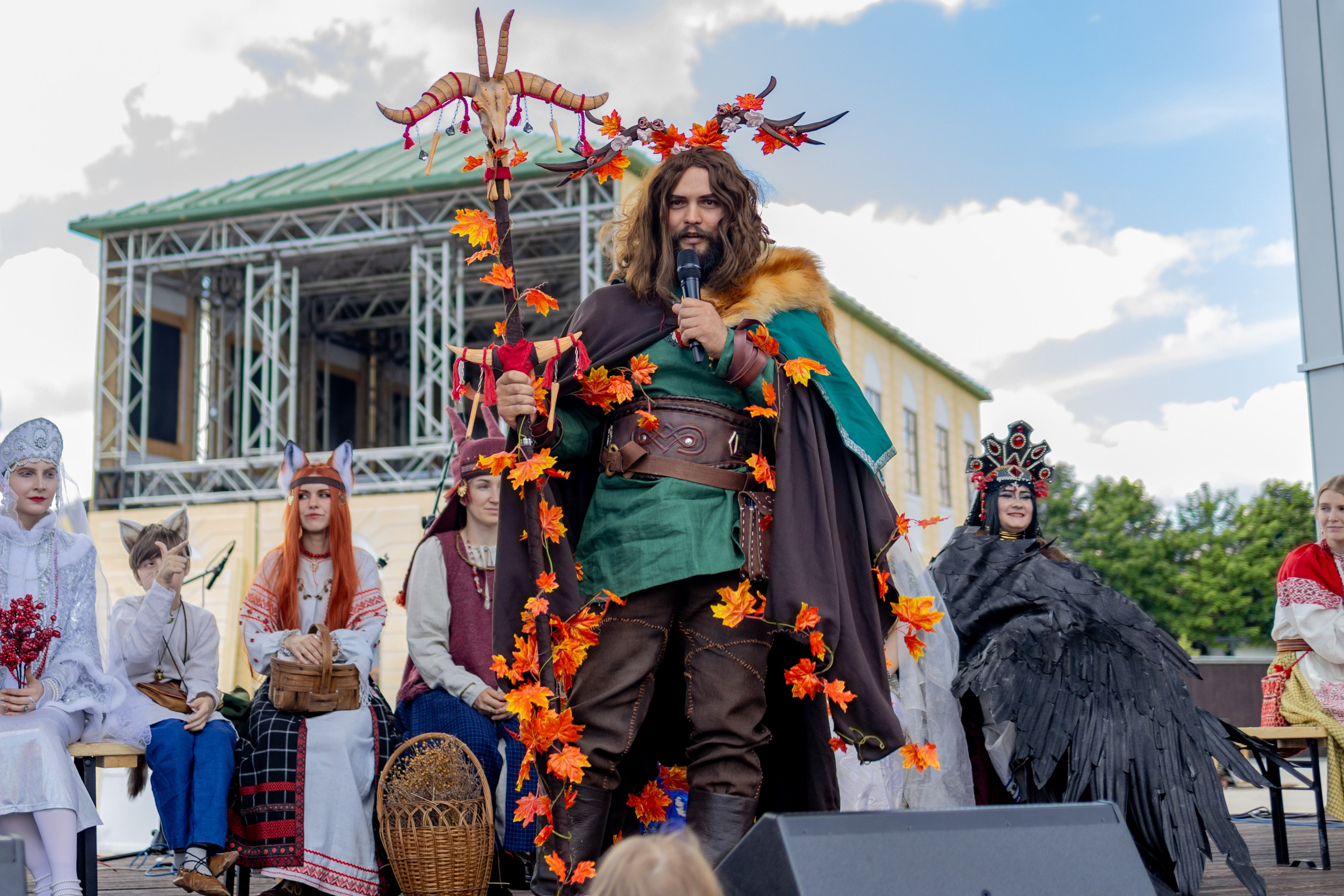 Земля Легенд: Солнце и медведь Фест. Репортажный, семейный и студийный фотограф в Москве Демин Алексей