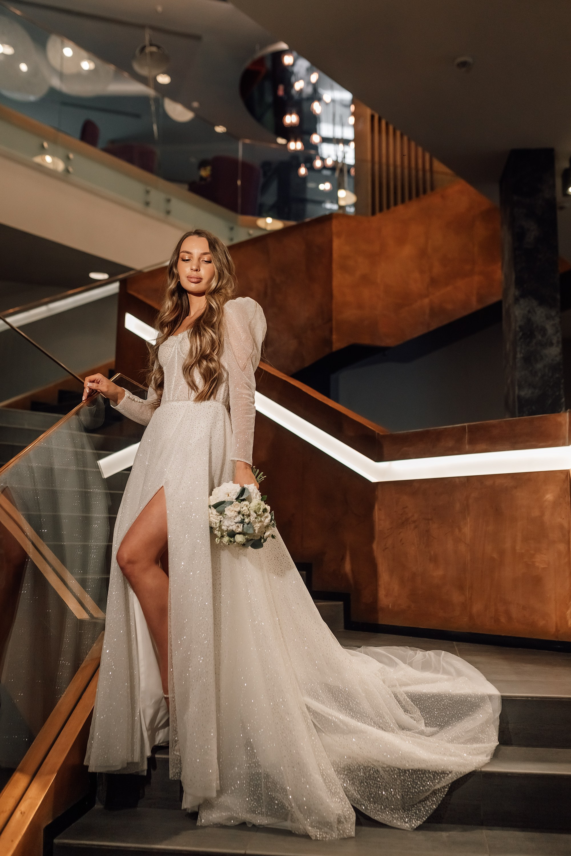 Demidov plaza в Нижнем Таггиле, фотосессия в Демидов плаза Нижний Тагил, демидов плаза Нижний Тагил, Свадебная фотосессия в Демидов плазе Нижний Тагил, свадебная фотосессия Нижний Тагил, фотограф Нижний Тагил, свадебный фотограф Нижний Тагил и Екатеринбург