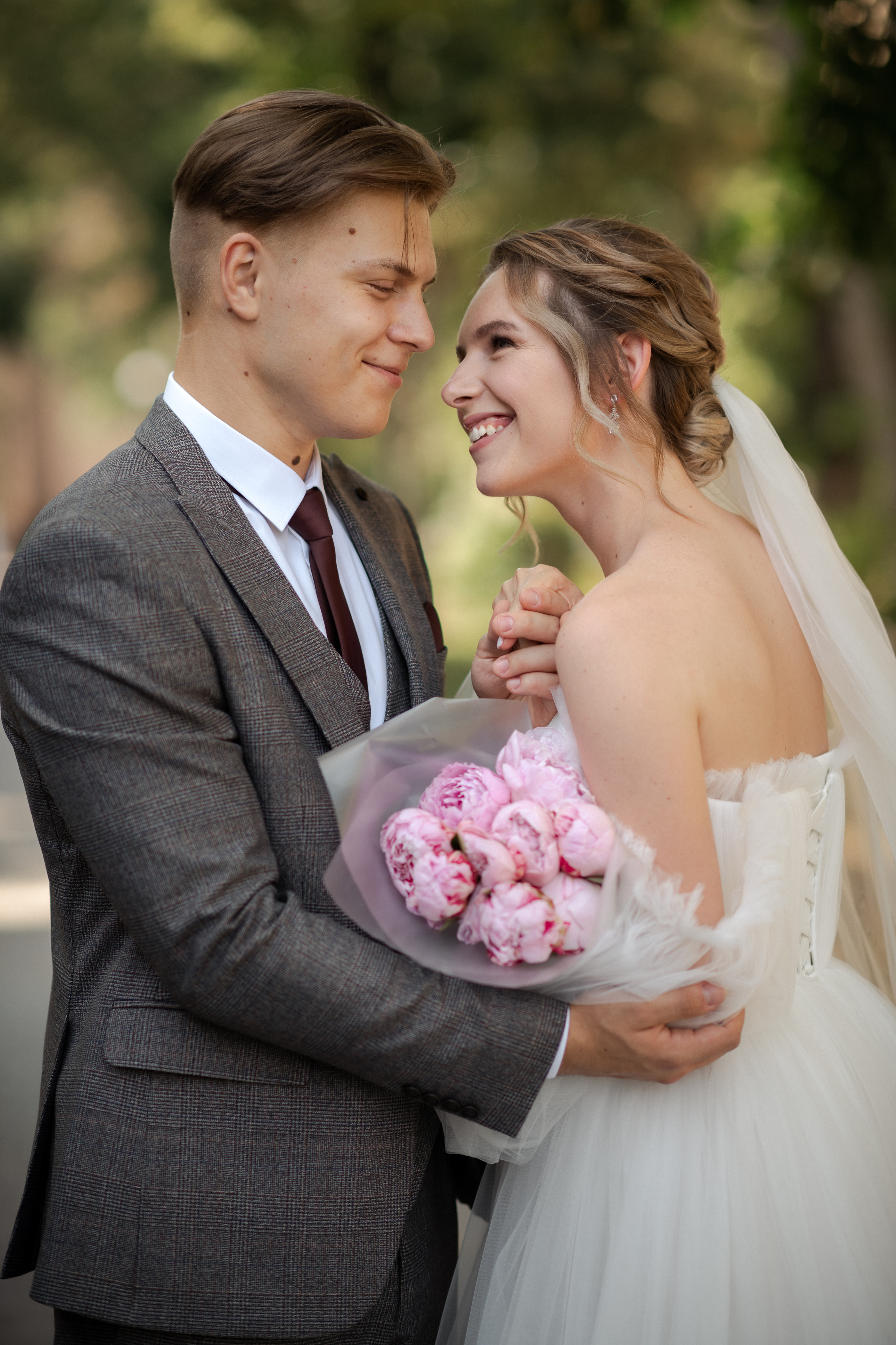 Свадебная съёмка. Профессиональный семейный и церковный фотограф в Ростове-на-Дону