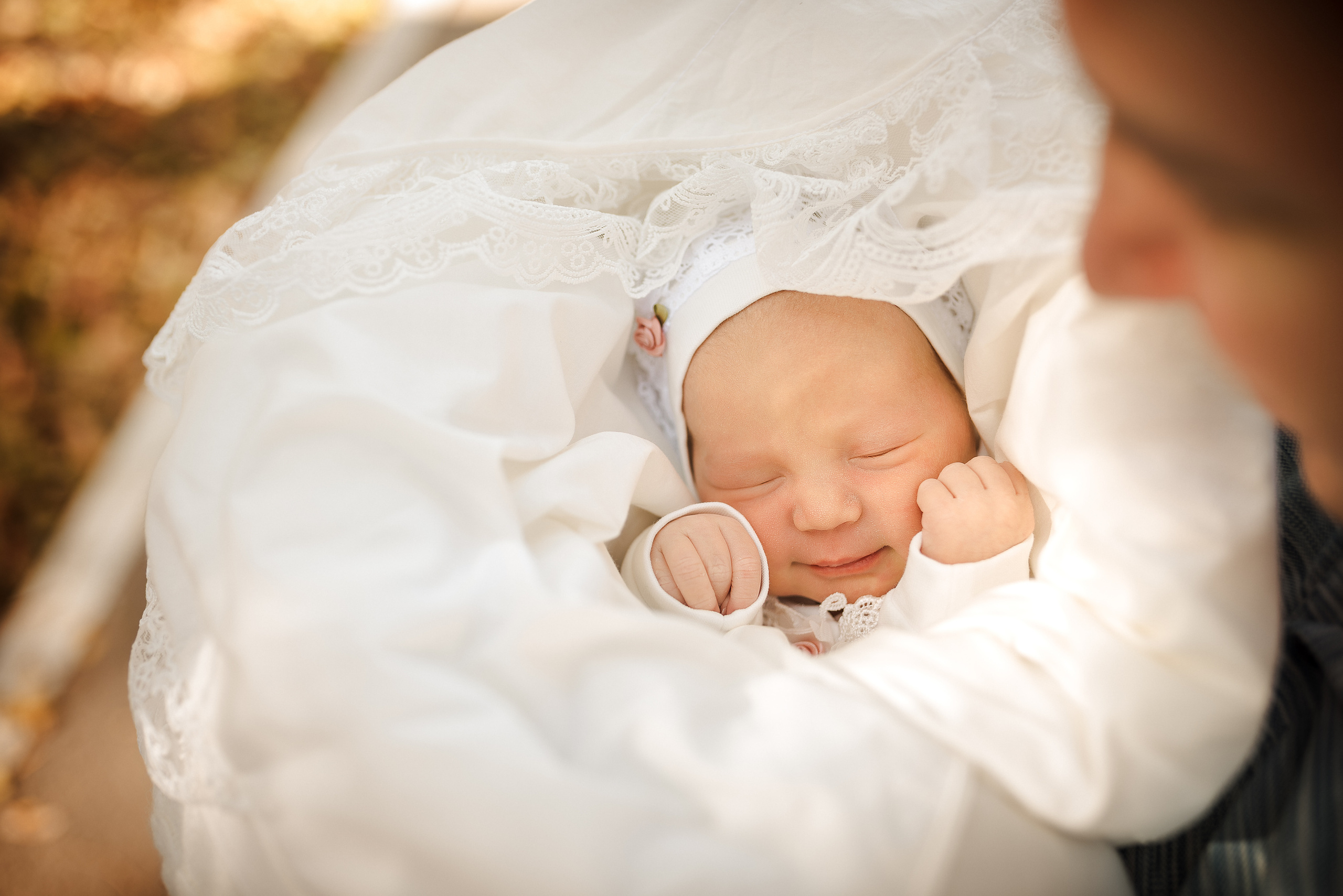 Выписка из роддома. Профессиональный семейный и церковный фотограф в Ростове-на-Дону