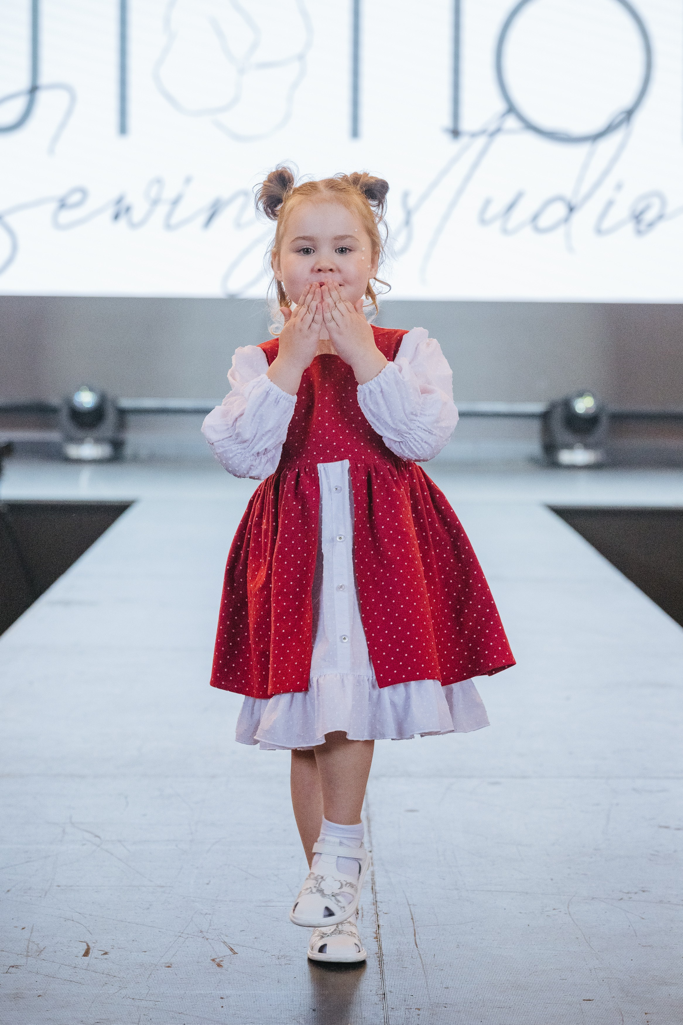 Fashion Show. Модельное Агентство Alma Model Management