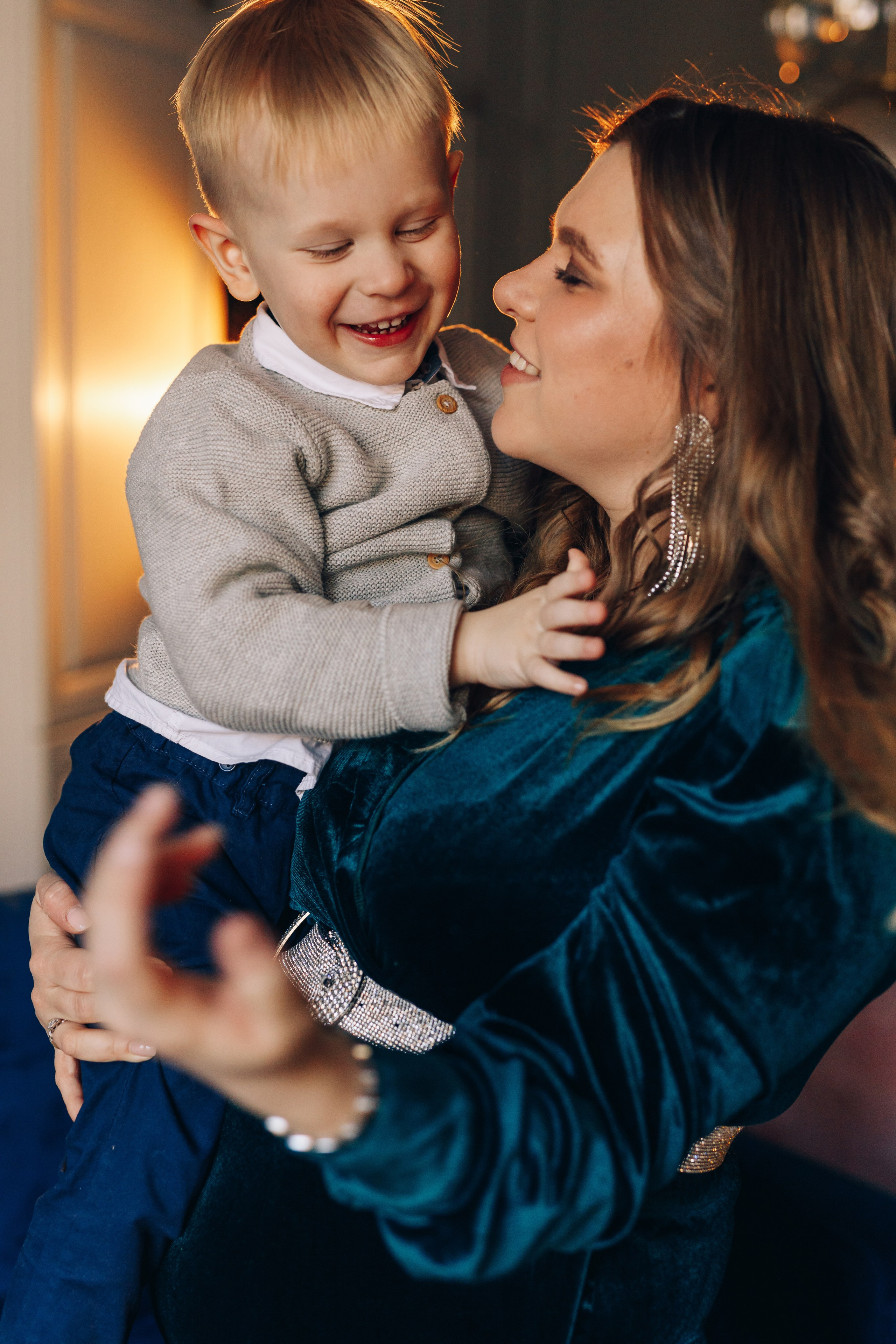 Семейная съёмка дома. Дмитрий Мартьянов семейный фотограф в Санкт-Петербурге