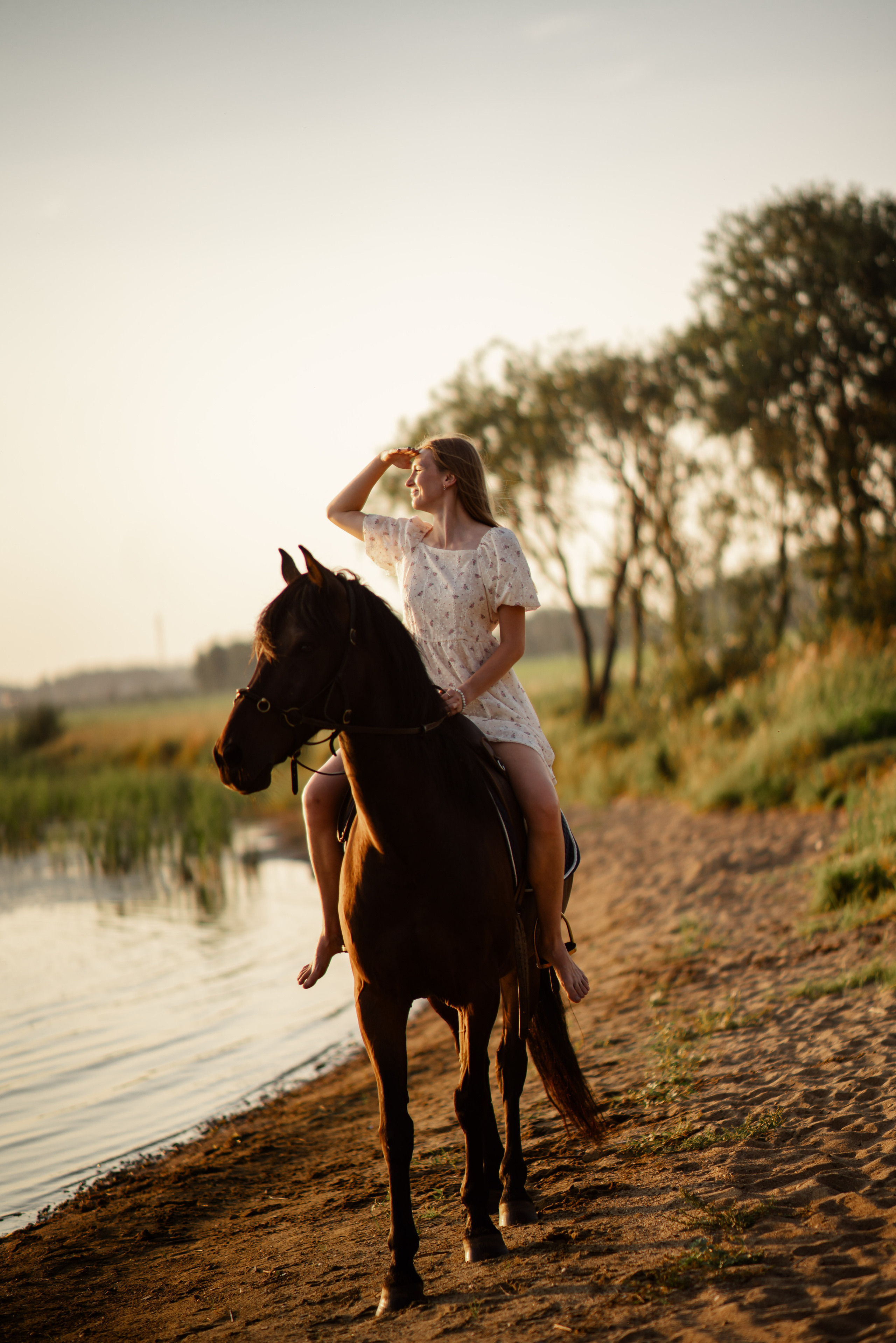 Фотопрогулка на лошади. Семейный и детский фотограф в Екатеринбурге и НевьянскеТимурова Алина