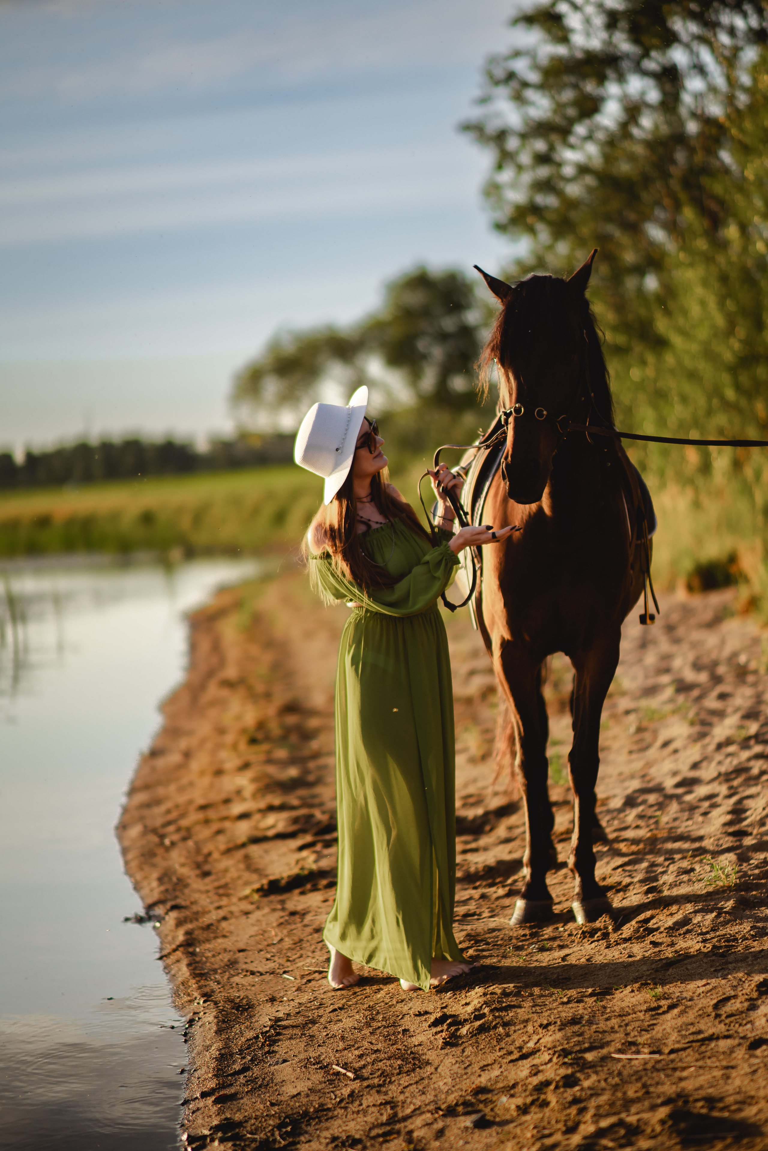 Фотопрогулка на лошади. Семейный и детский фотограф в Екатеринбурге и НевьянскеТимурова Алина